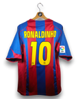 2004-05 FC Barcelona Home Shirt Ronaldinho 