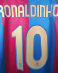 2006-07 FC Barcelona Home Shirt Ronaldinho 