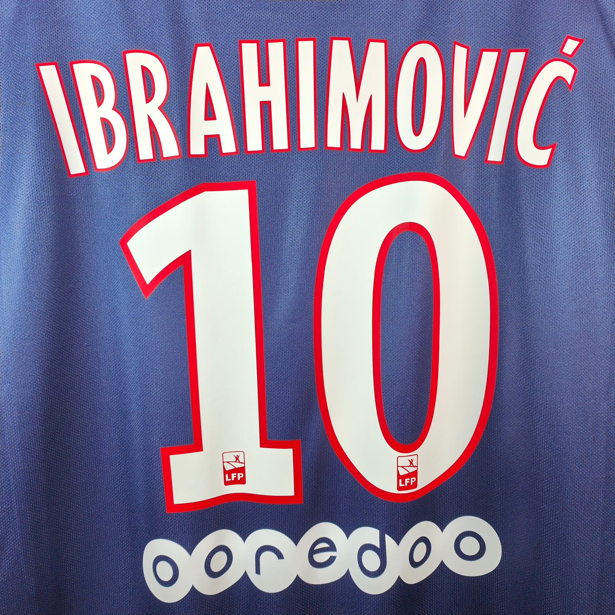 2015-16 PSG Home Shirt Ibrahimovic 