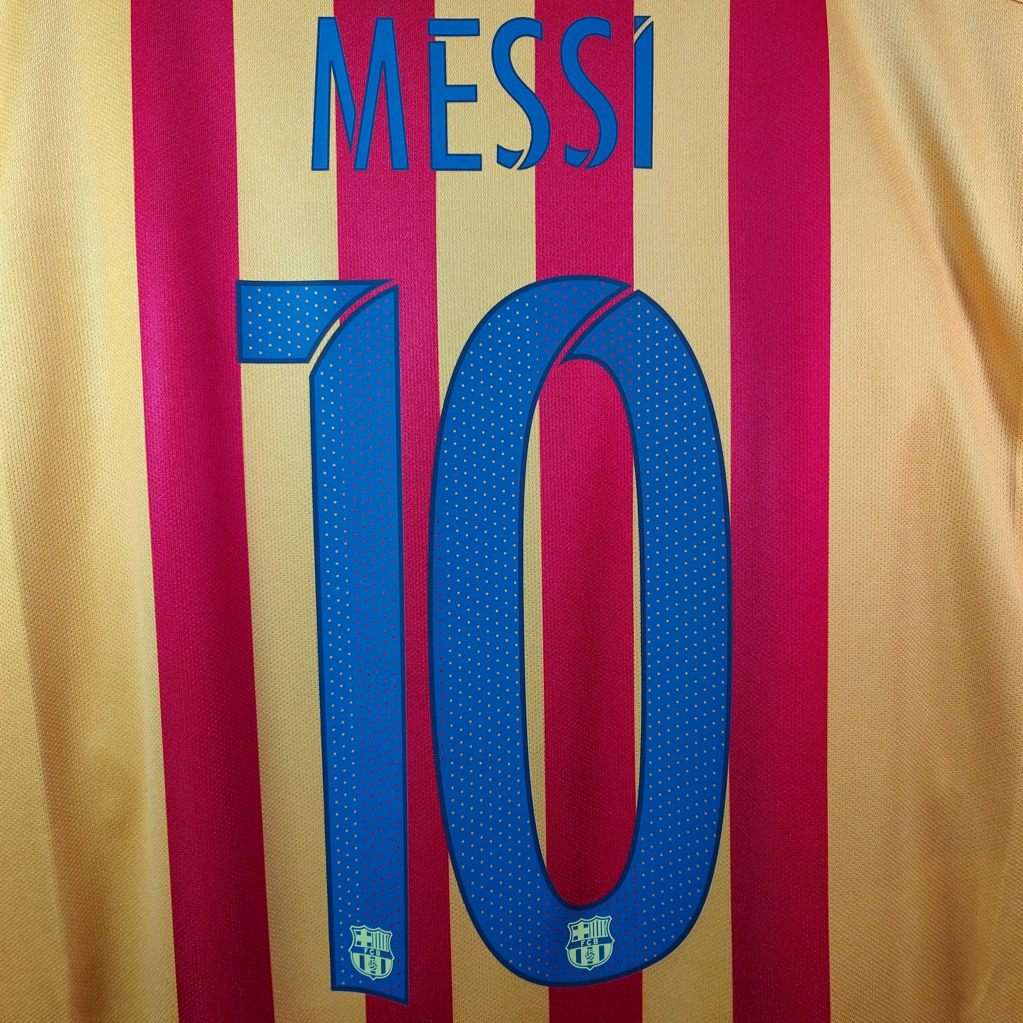 2015-16 FC Barcelona Away Shirt Messi 