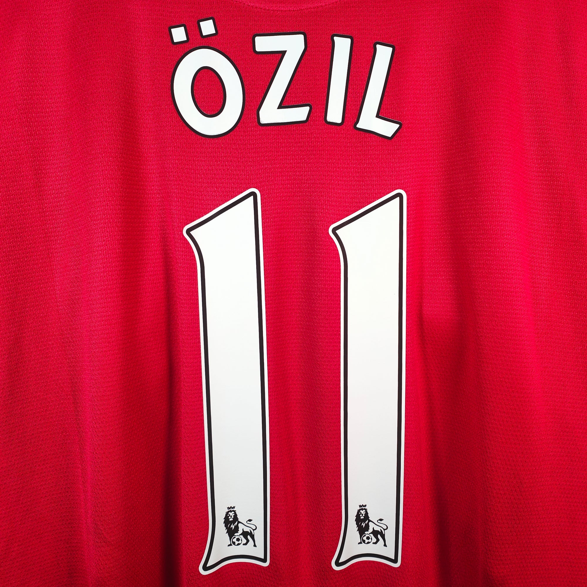 2012-14 Arsenal Home Shirt Ozil 