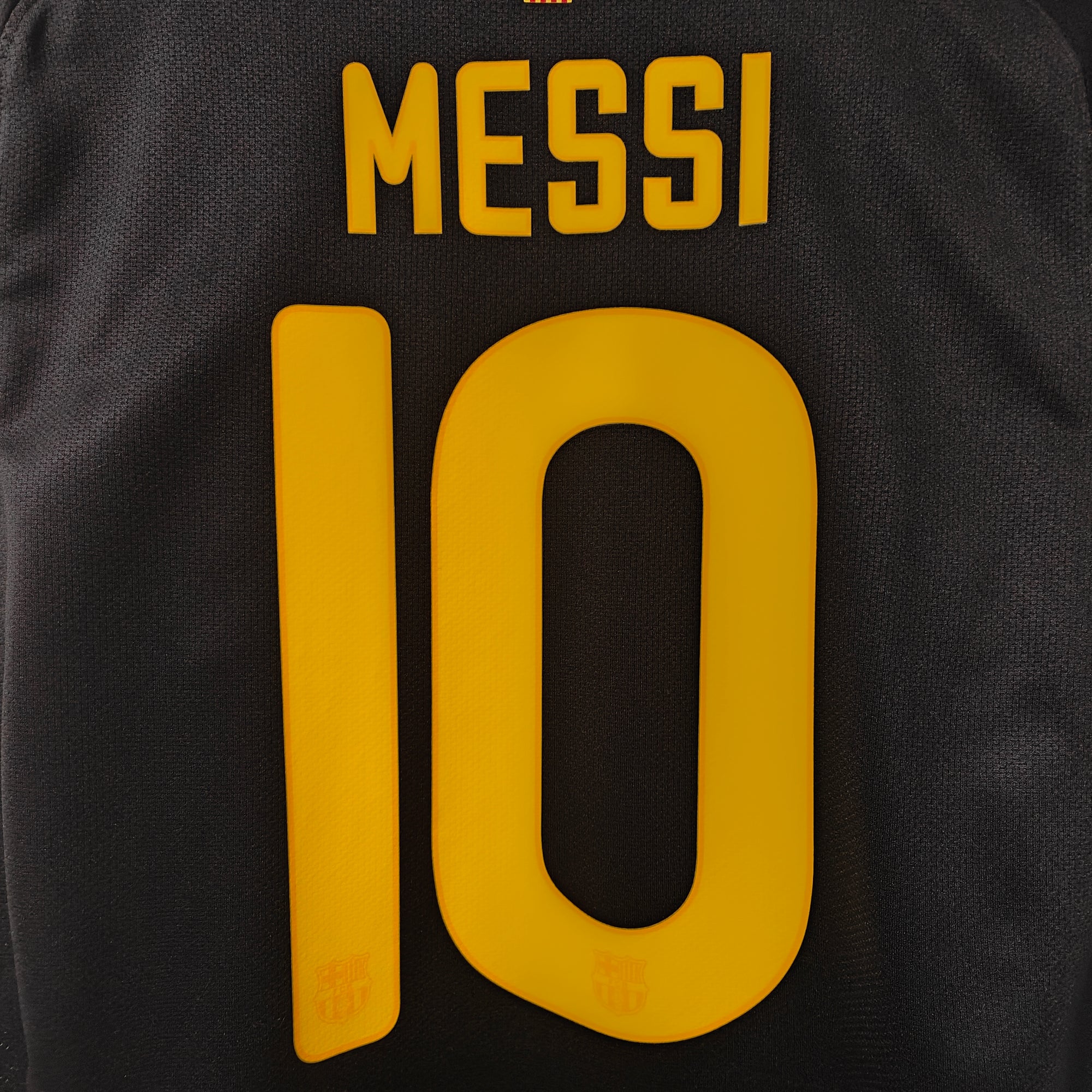 2011-12 FC Barcelona Away Shirt Messi 