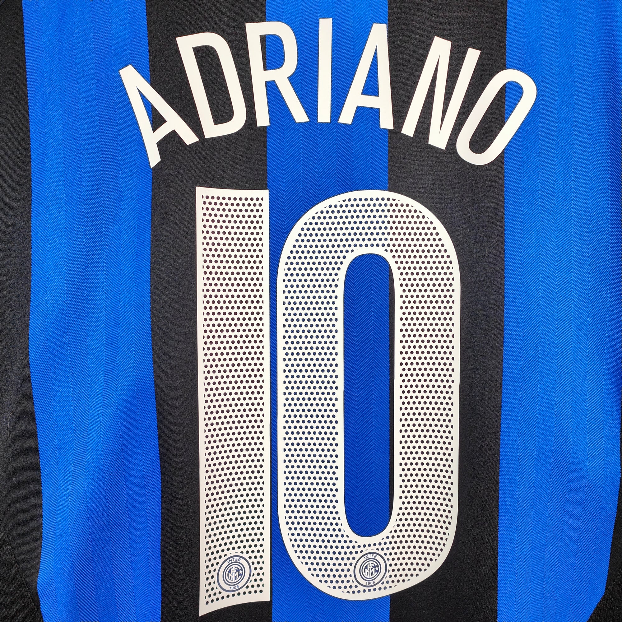 2005-06 Inter Milan Home Shirt Adriano 