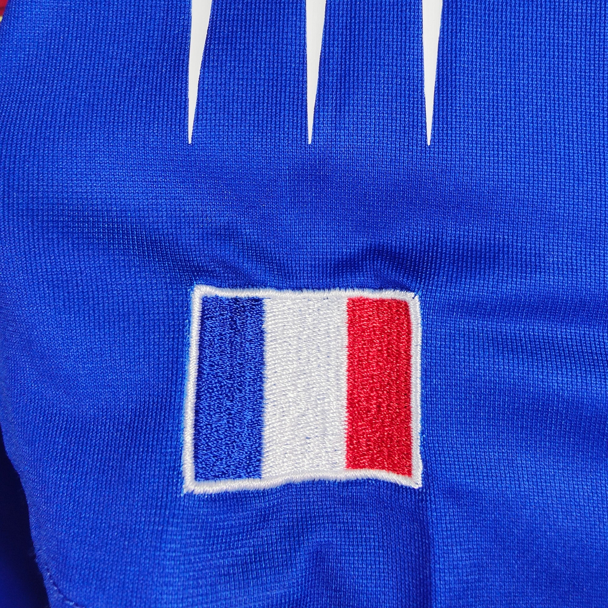 2004-06 France Home Shirt Zidane 