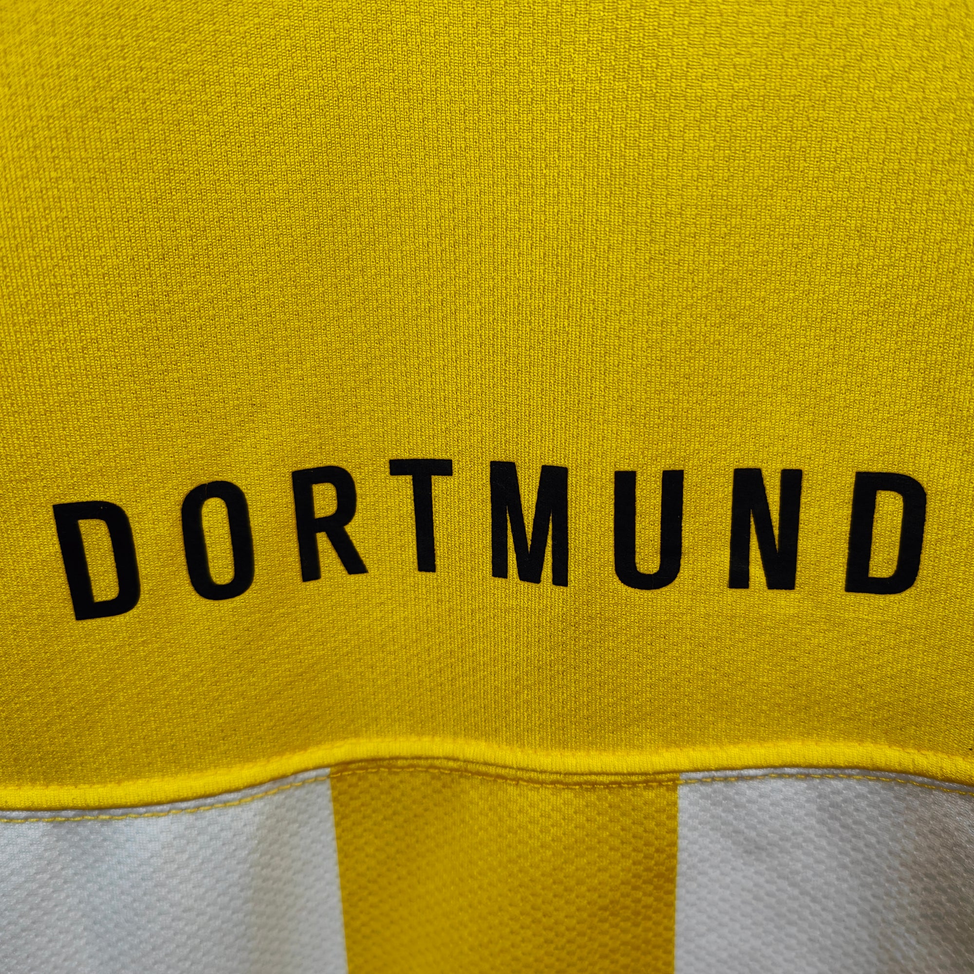 2006-07 Dortmund Home Shirt Frei 