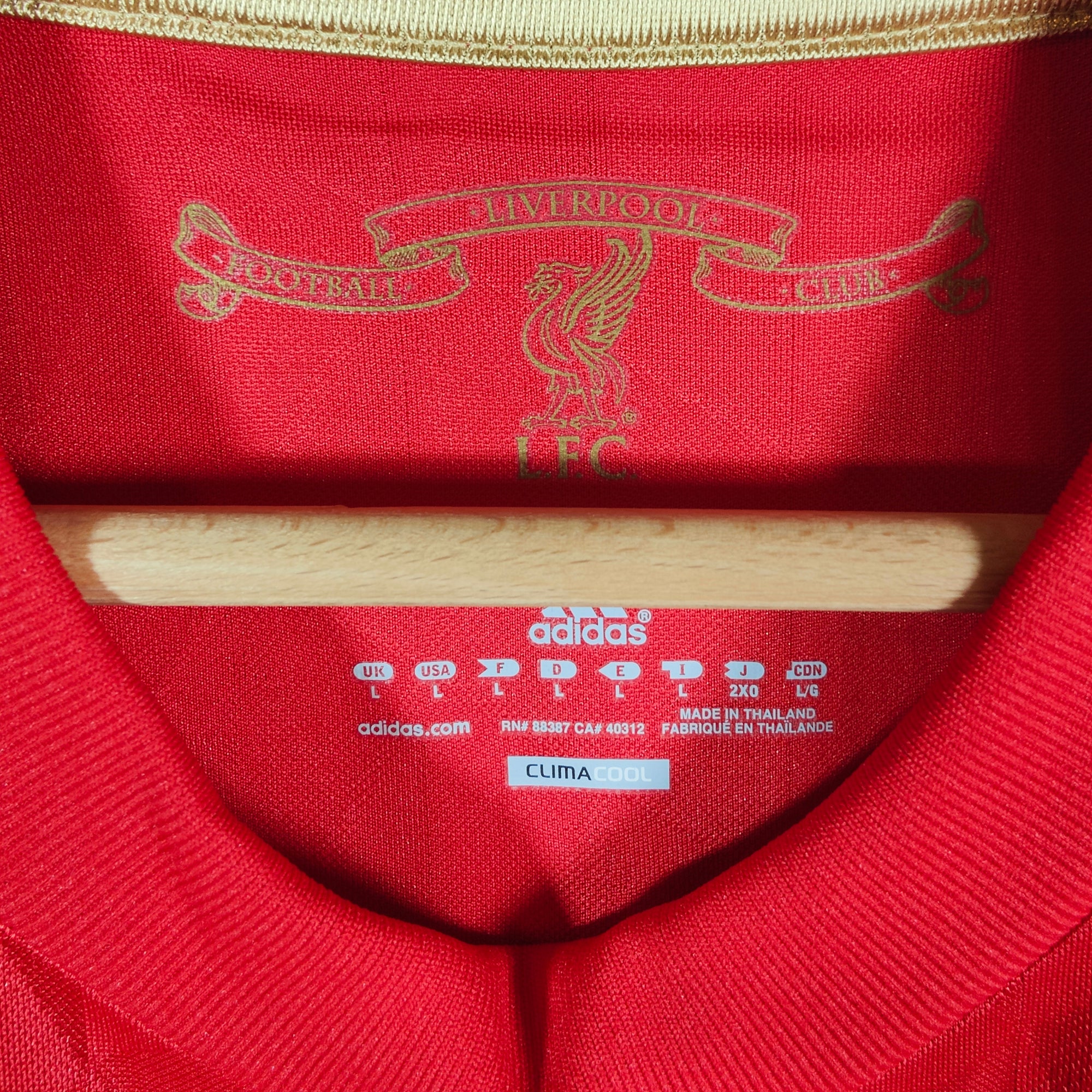 2010-12 Liverpool Home Shirt Gerrard 