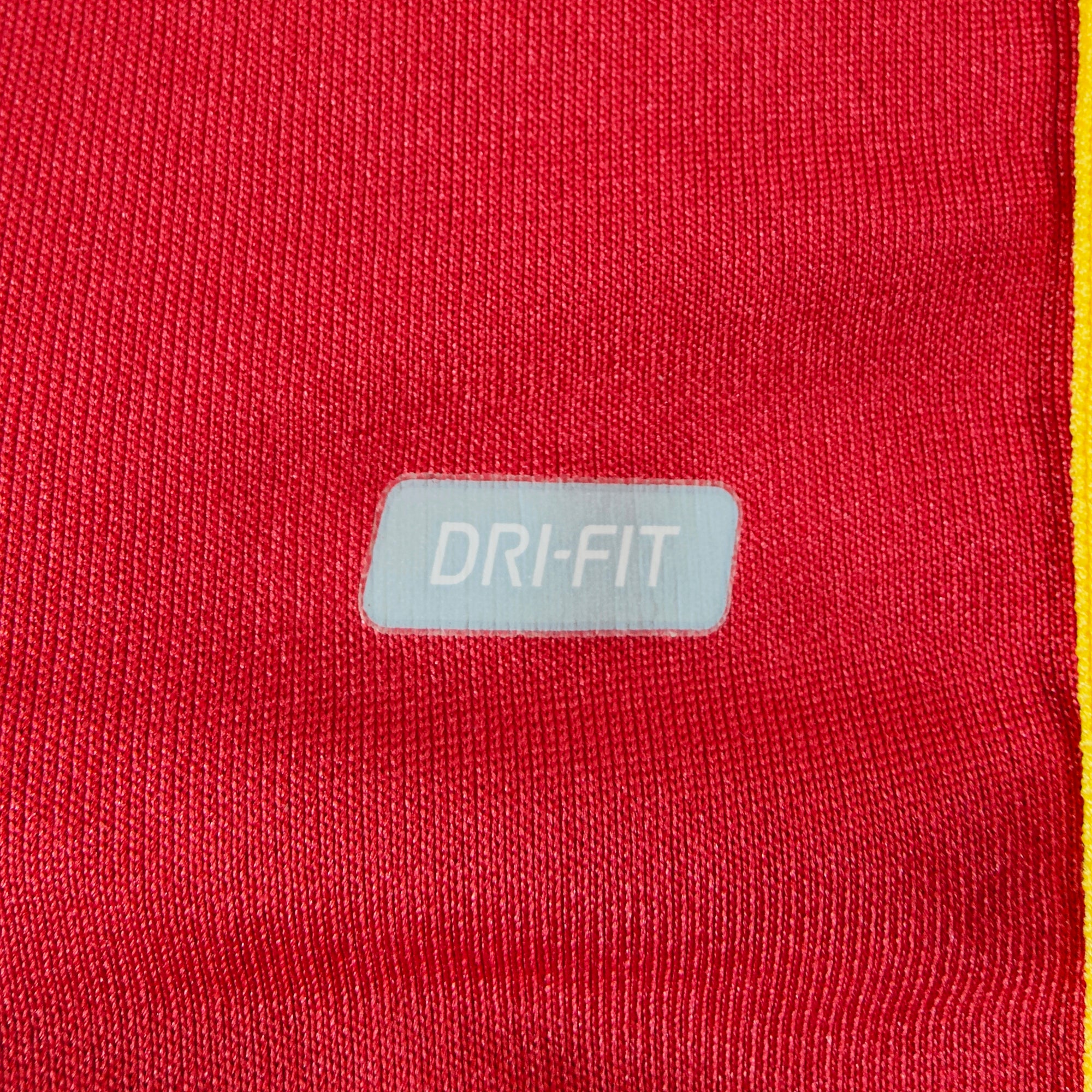 2004-06 FC Basel Home Shirt Chipperfield 