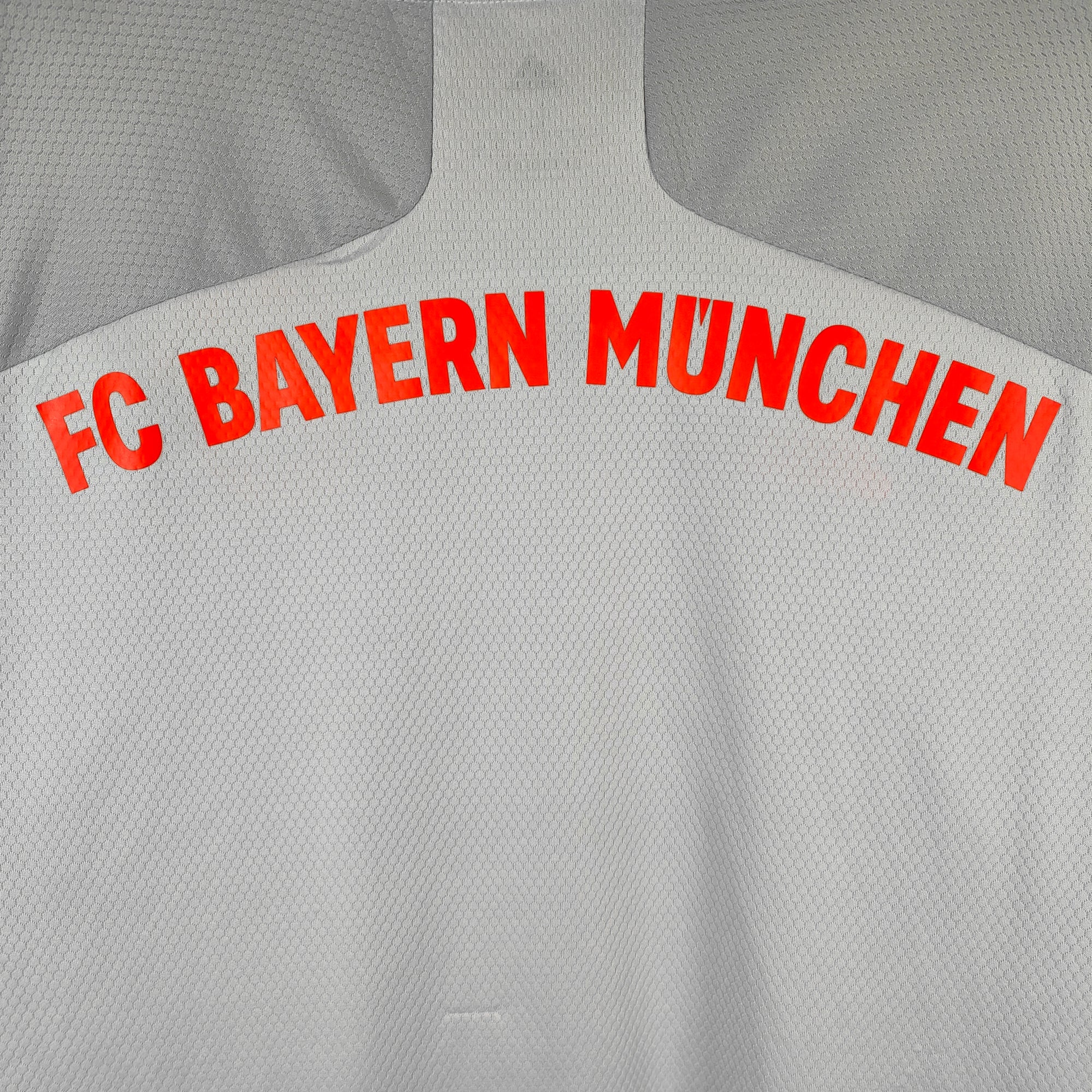 2020-21 Bayern Munich Away Shirt - 7/10 - (L)