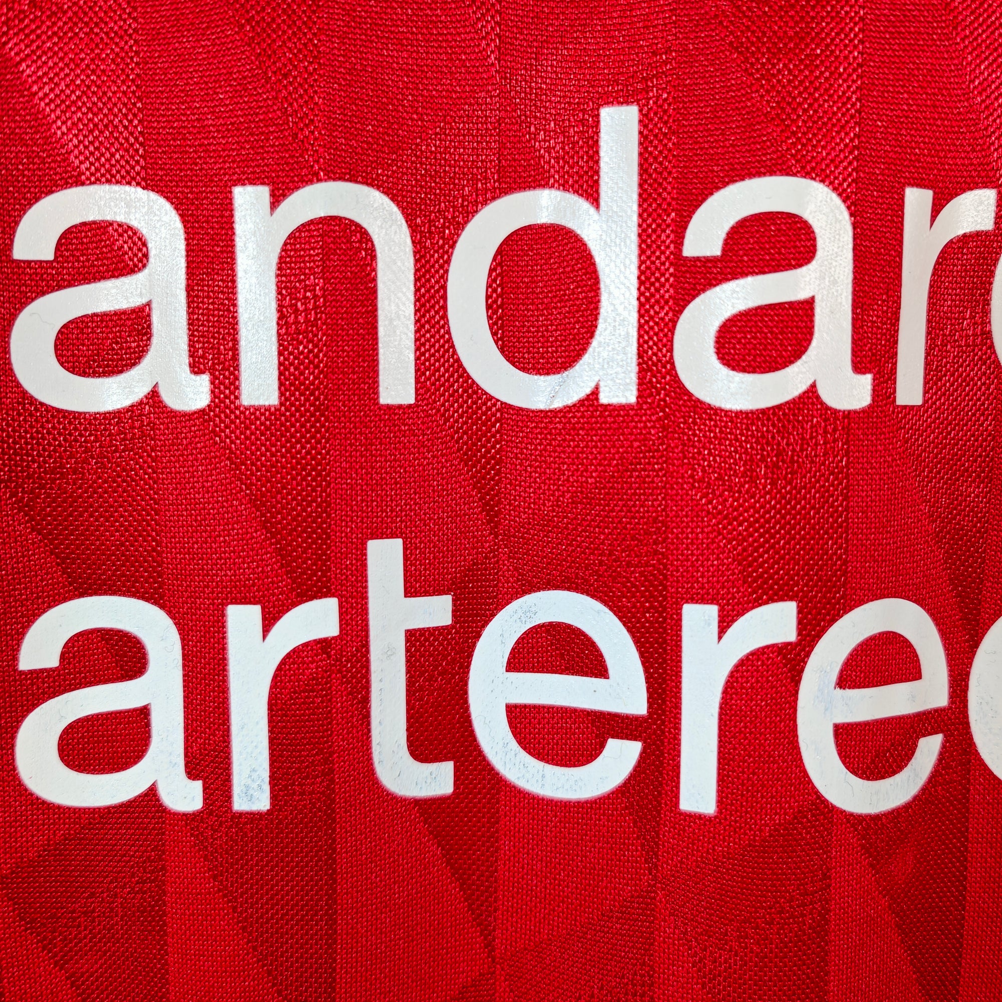 2010-12 Liverpool Home Shirt Gerrard 