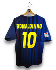 2004-05 FC Barcelona Away Shirt Ronaldinho 