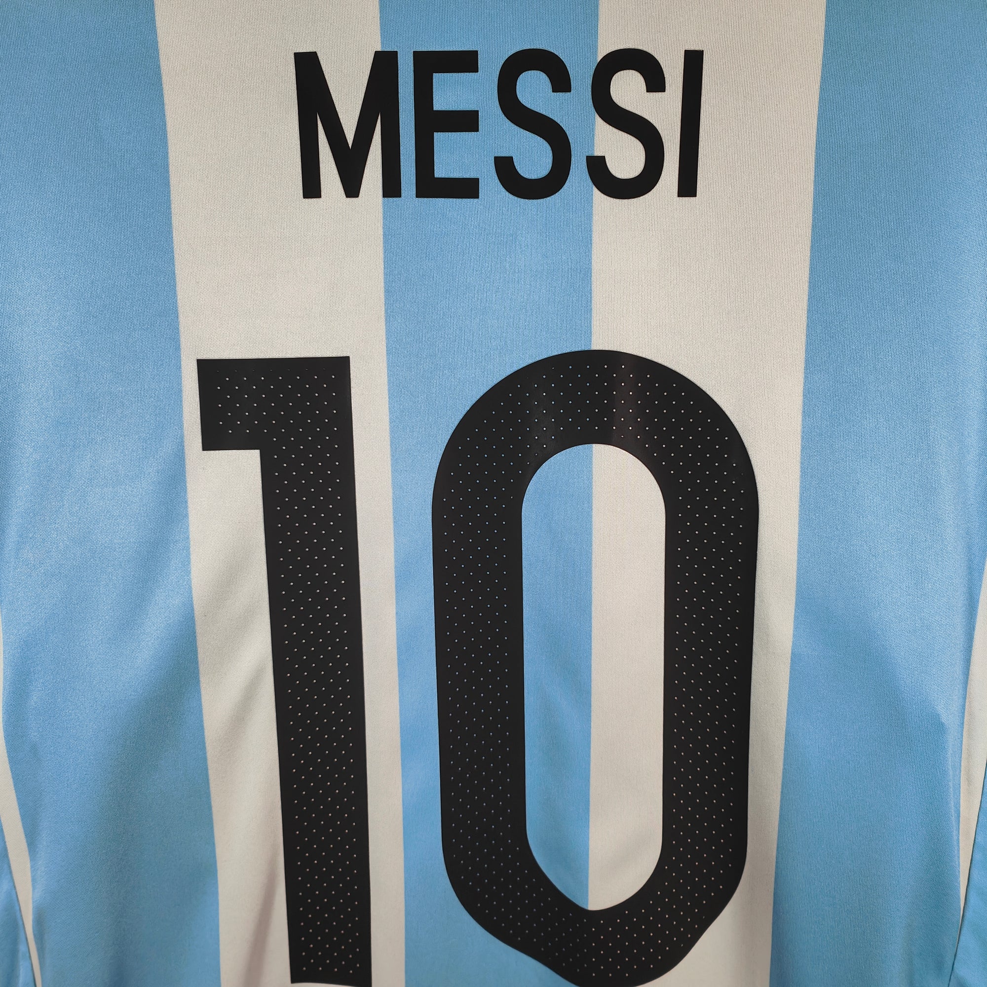 AUCTION 2016-17 Argentina Home Shirt Messi 