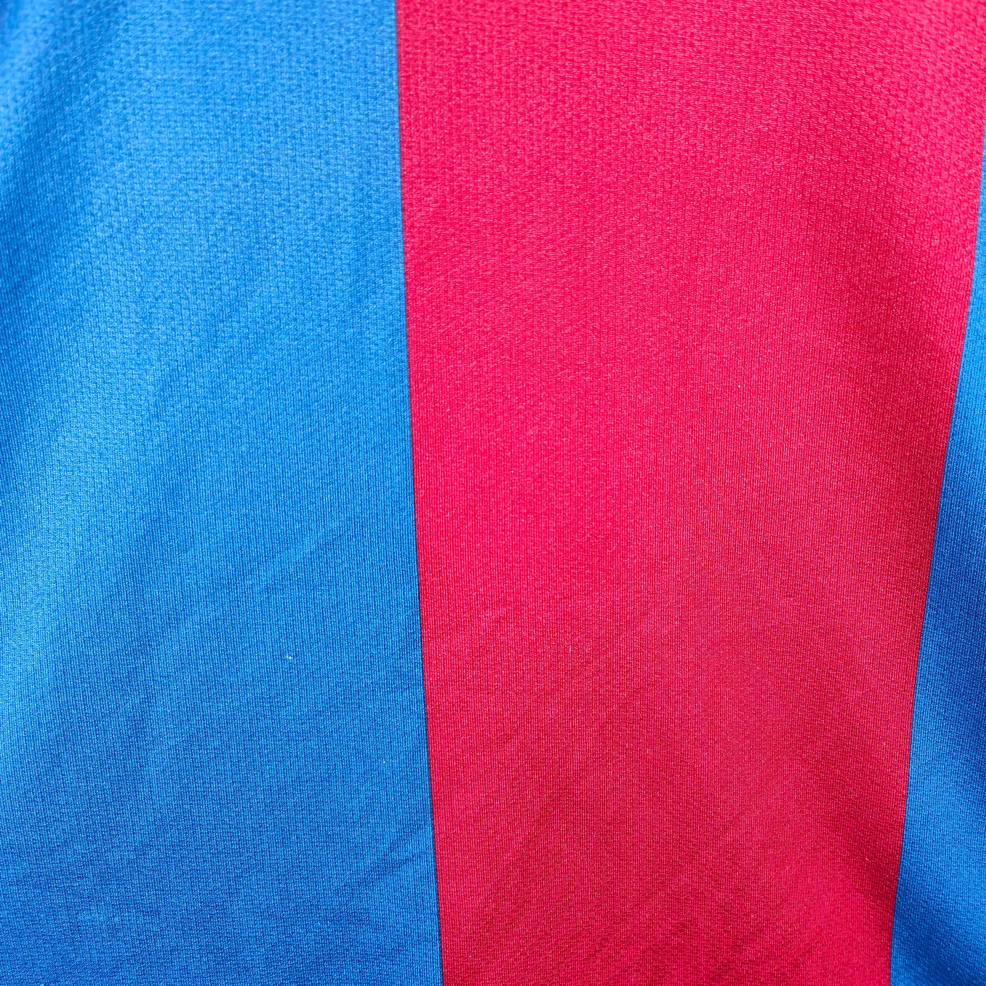2006-07 FC Barcelona Home Shirt Ronaldinho 