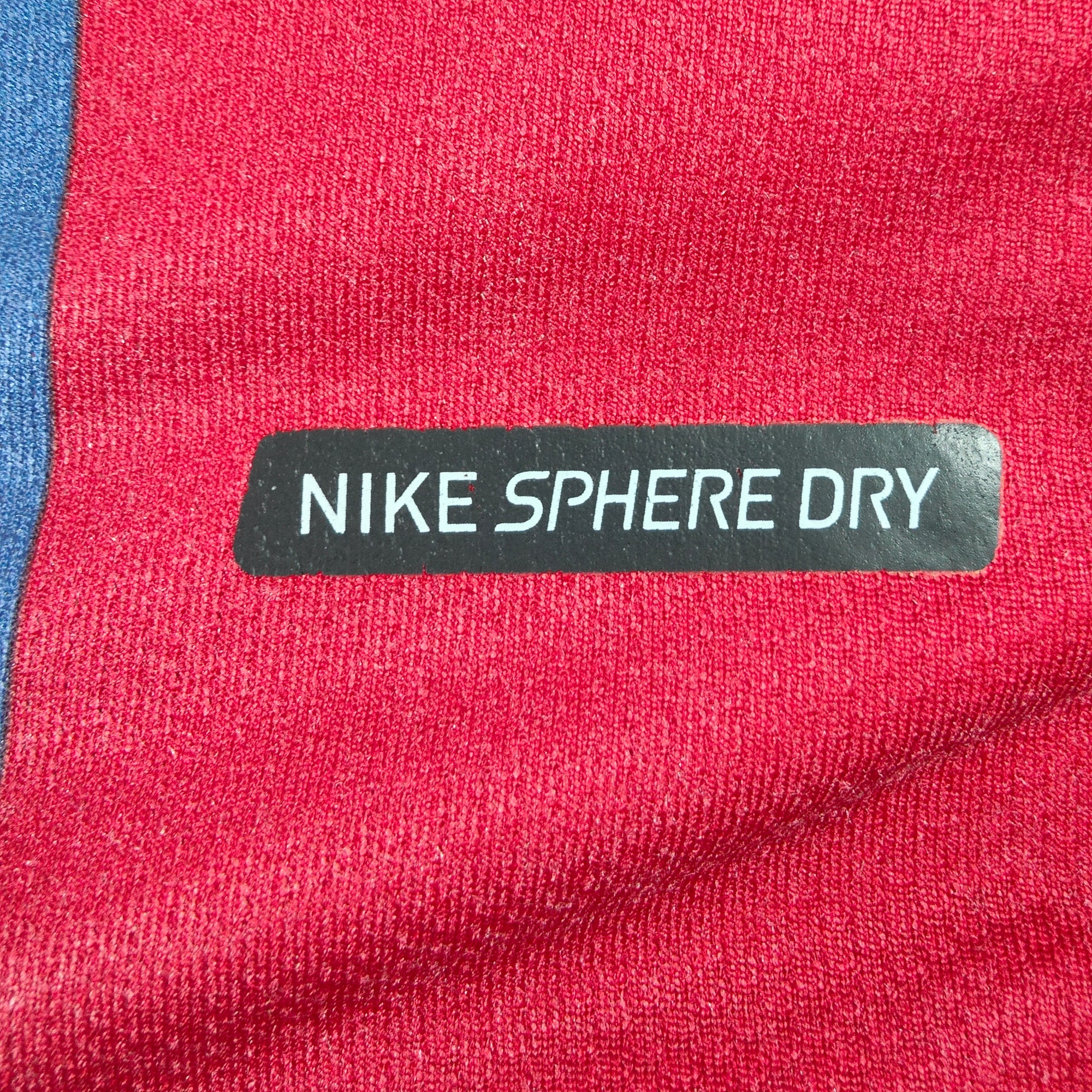 2006-07 FC Barcelona Home Shirt Ronaldinho 