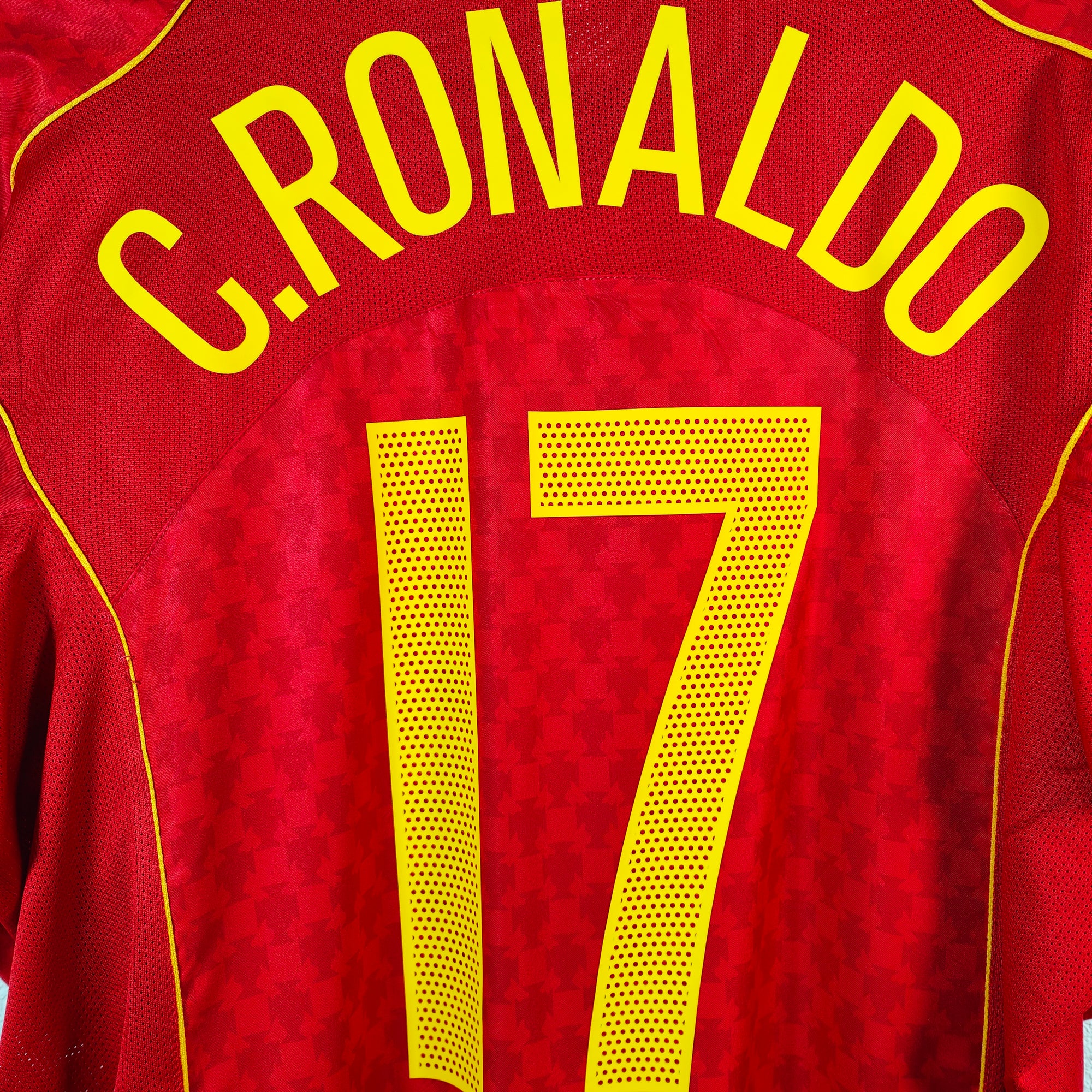 2004-06 Portugal Home Shirt Cristiano Ronaldo 