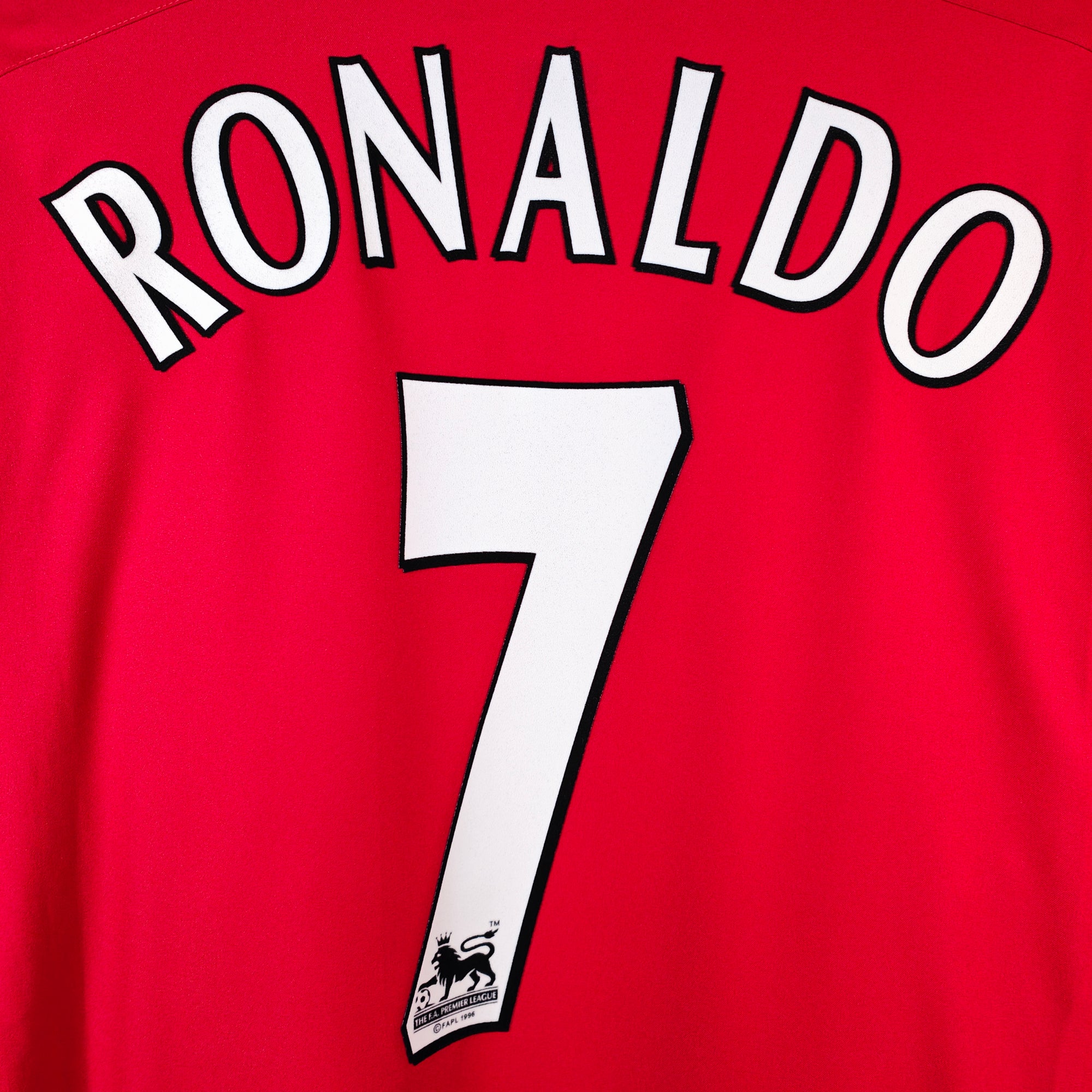 2002-04 Manchester United Home Shirt Ronaldo 