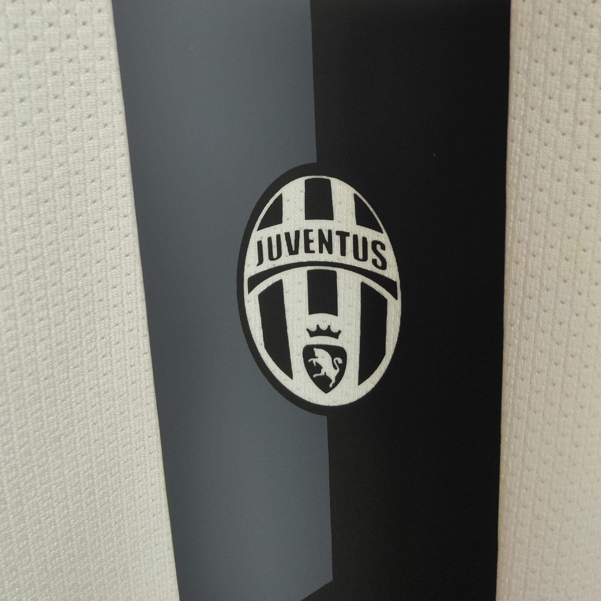 2010-11 Juventus Away Shirt Del Piero 