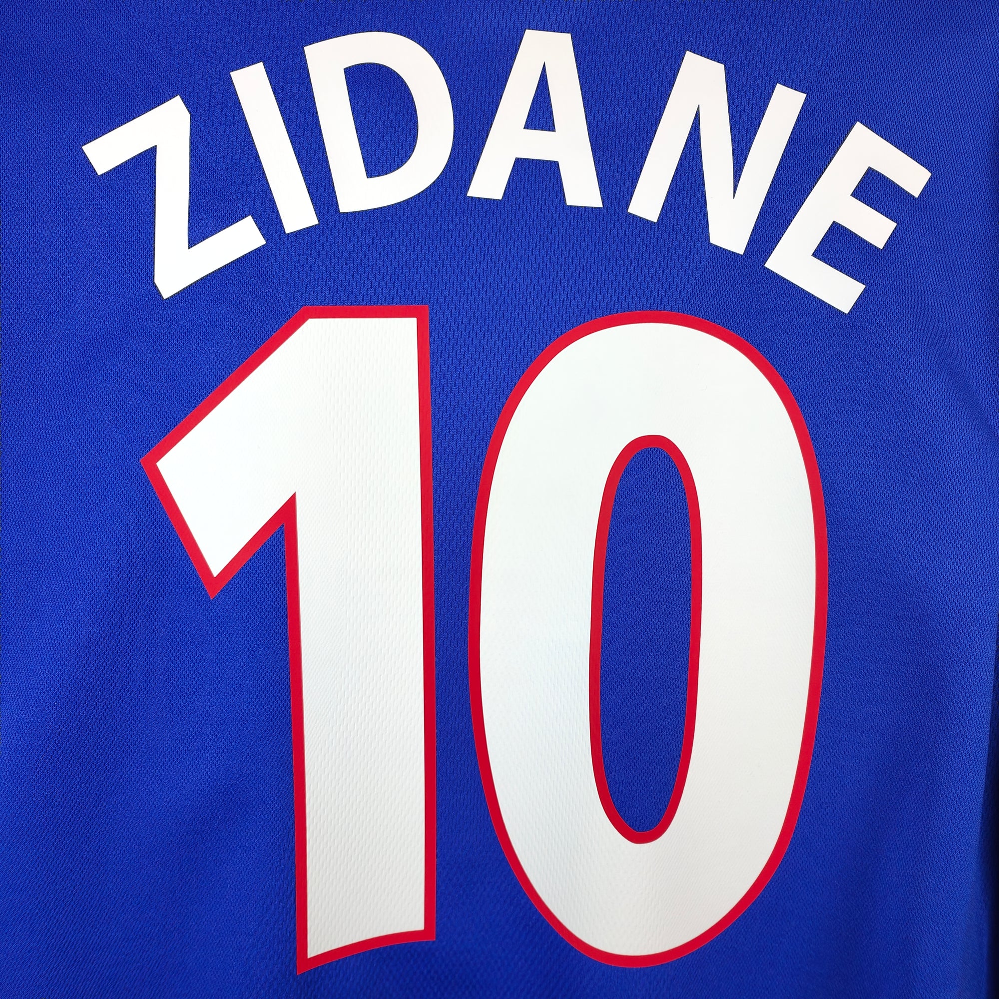 2000-02 France Home Shirt Zidane 