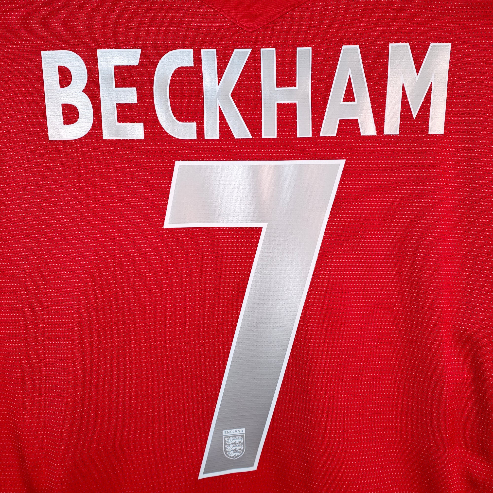 2004-06 England Away Shirt Beckham 