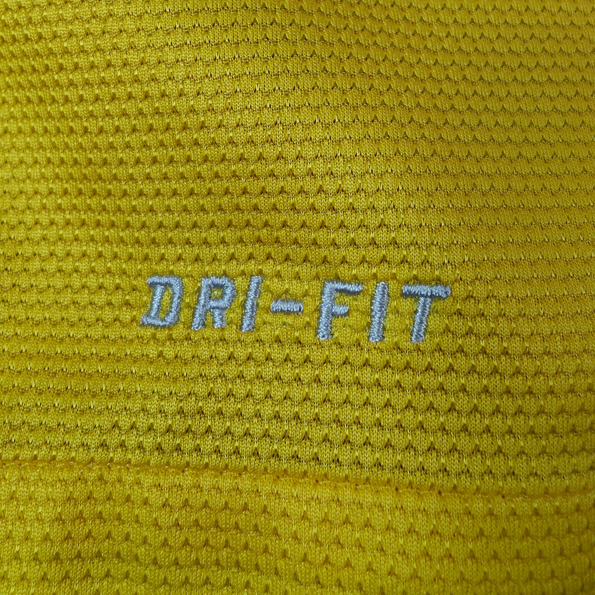 2012-13 FC Barcelona Away Shirt Messi 