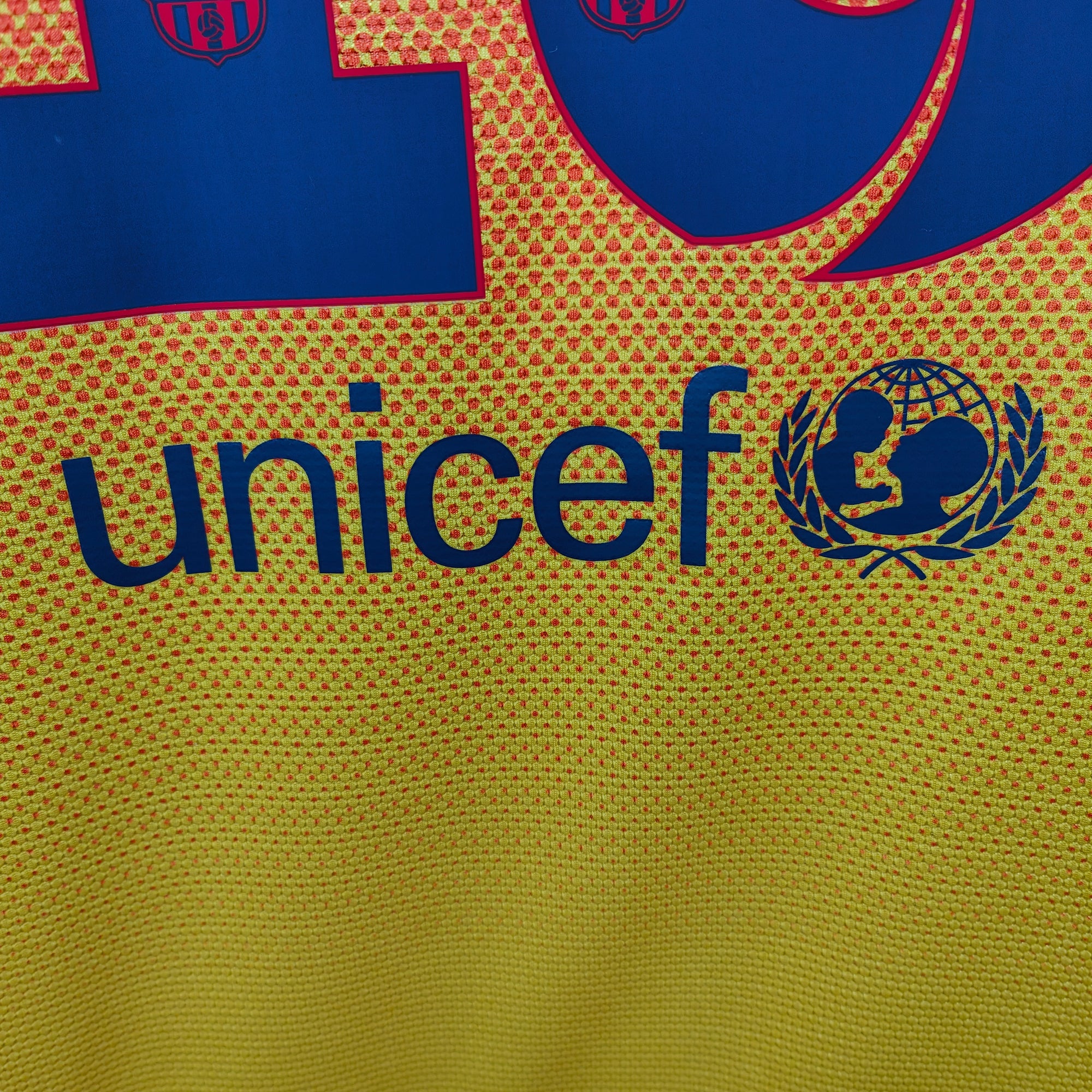 2012-13 FC Barcelona Away Shirt Messi 