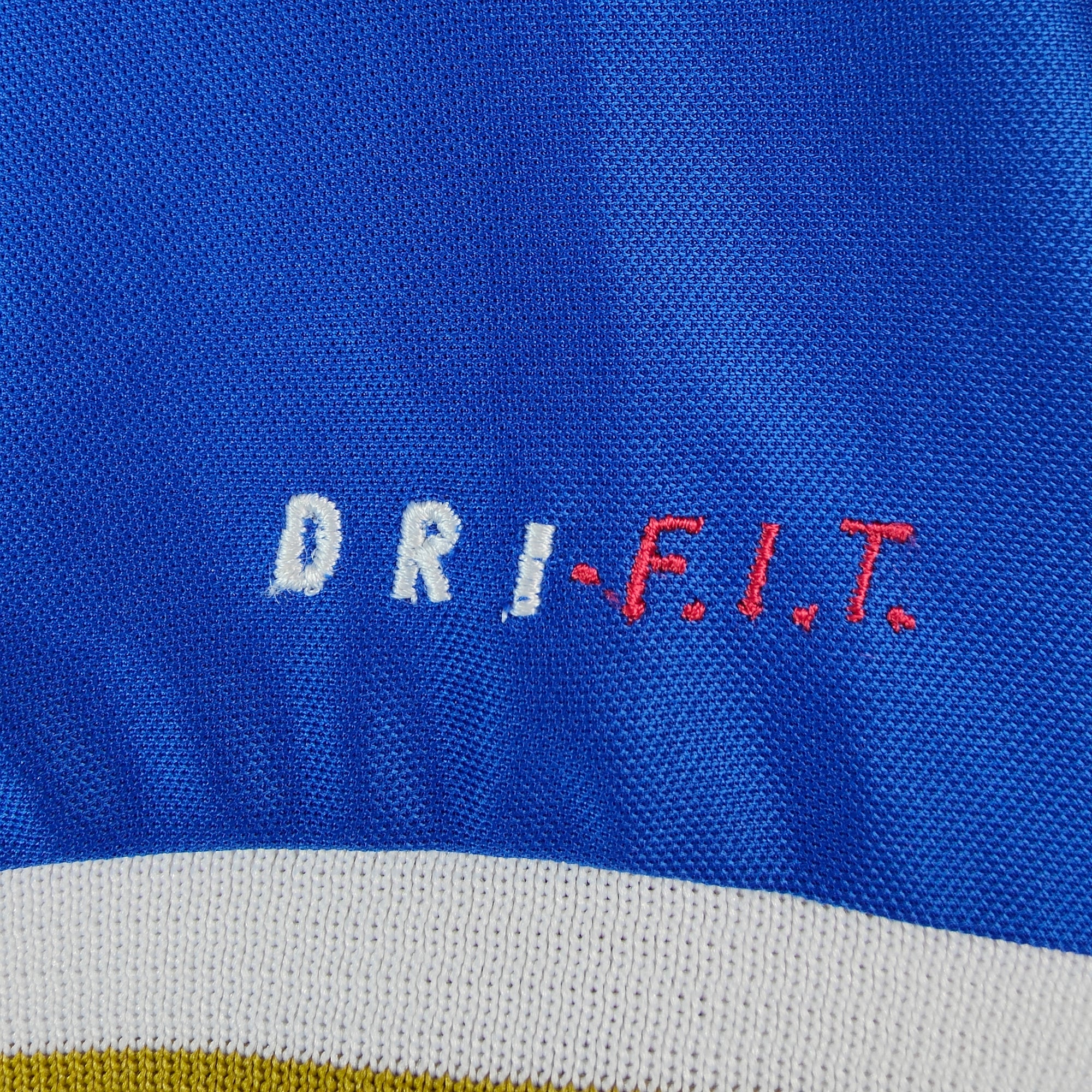 1996-97 Italy Home Shirt Maldini 