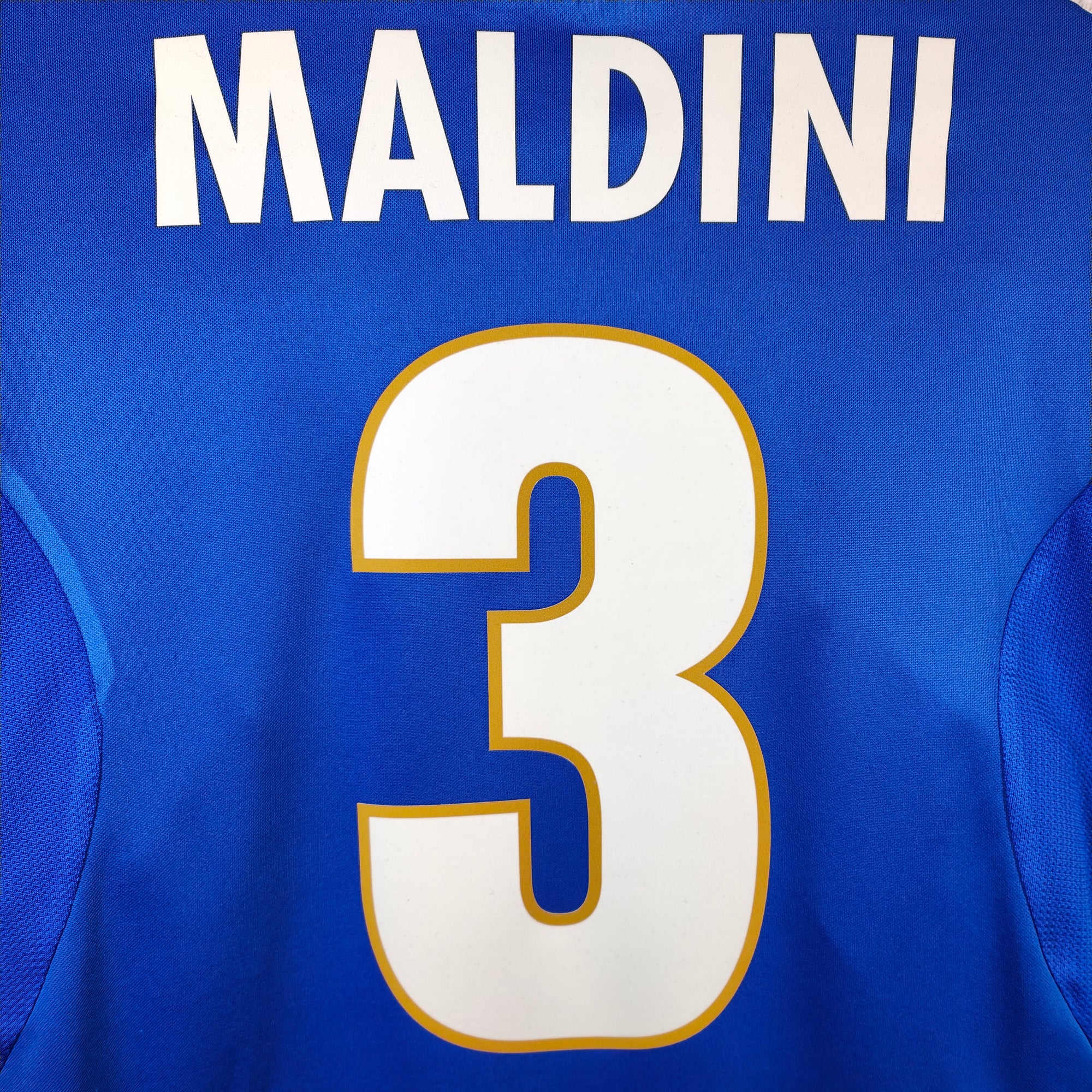 1996-97 Italy Home Shirt Maldini 