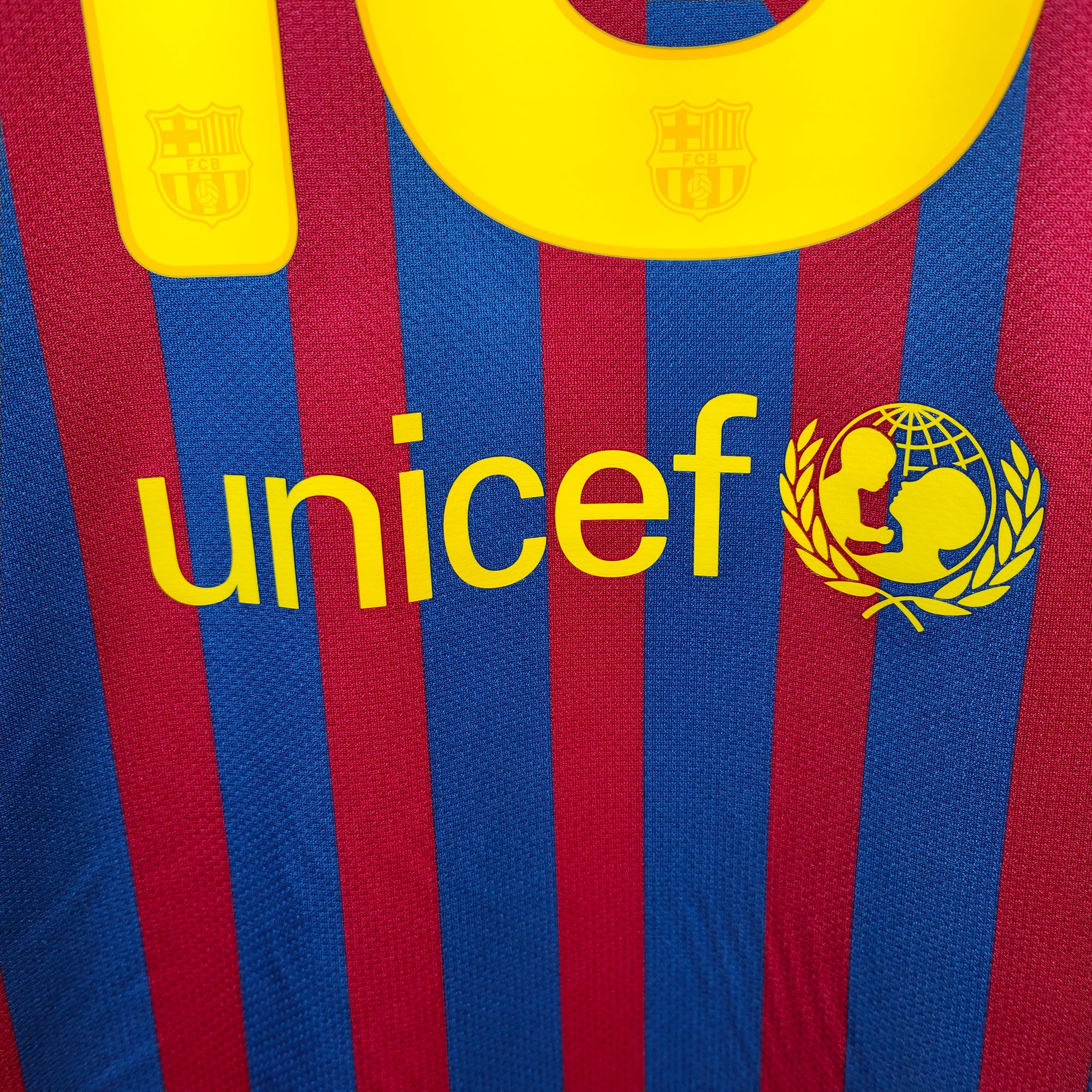 2011-12 FC Barcelona Home Shirt Messi 