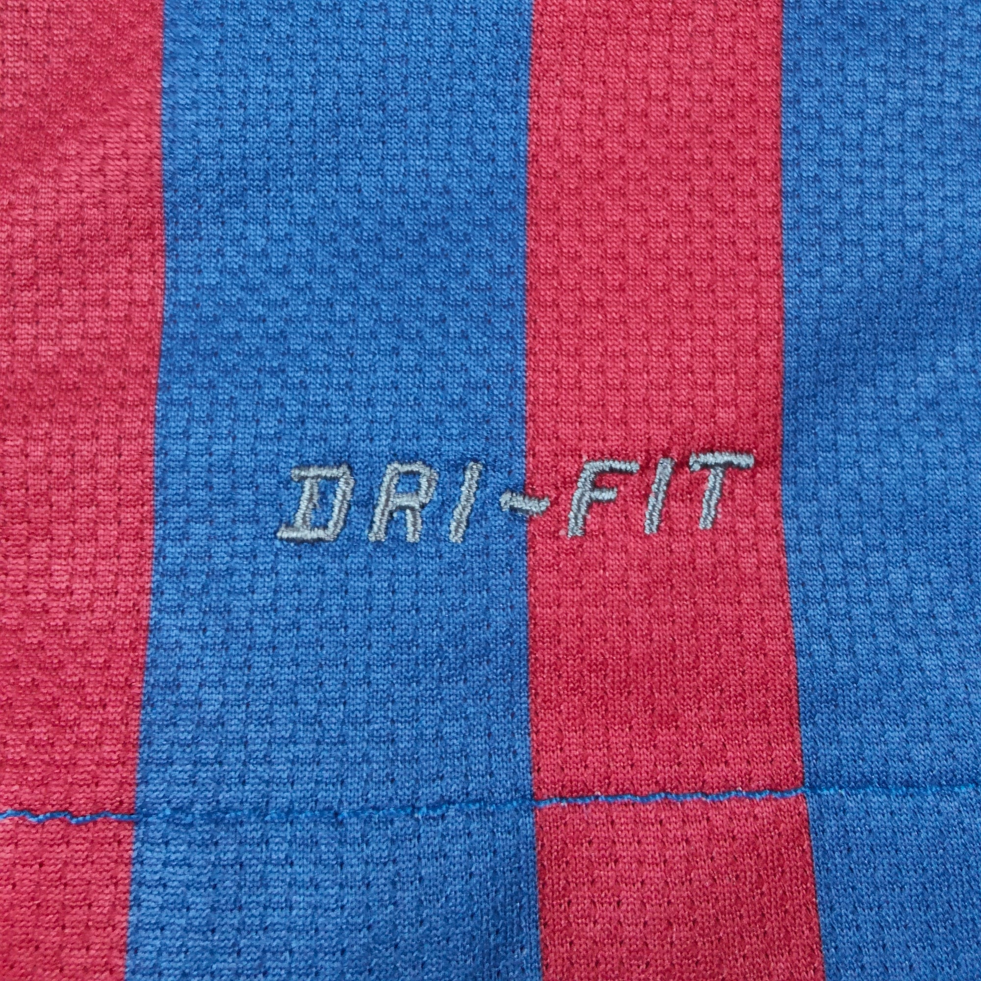 2011-12 FC Barcelona Home Shirt Messi 