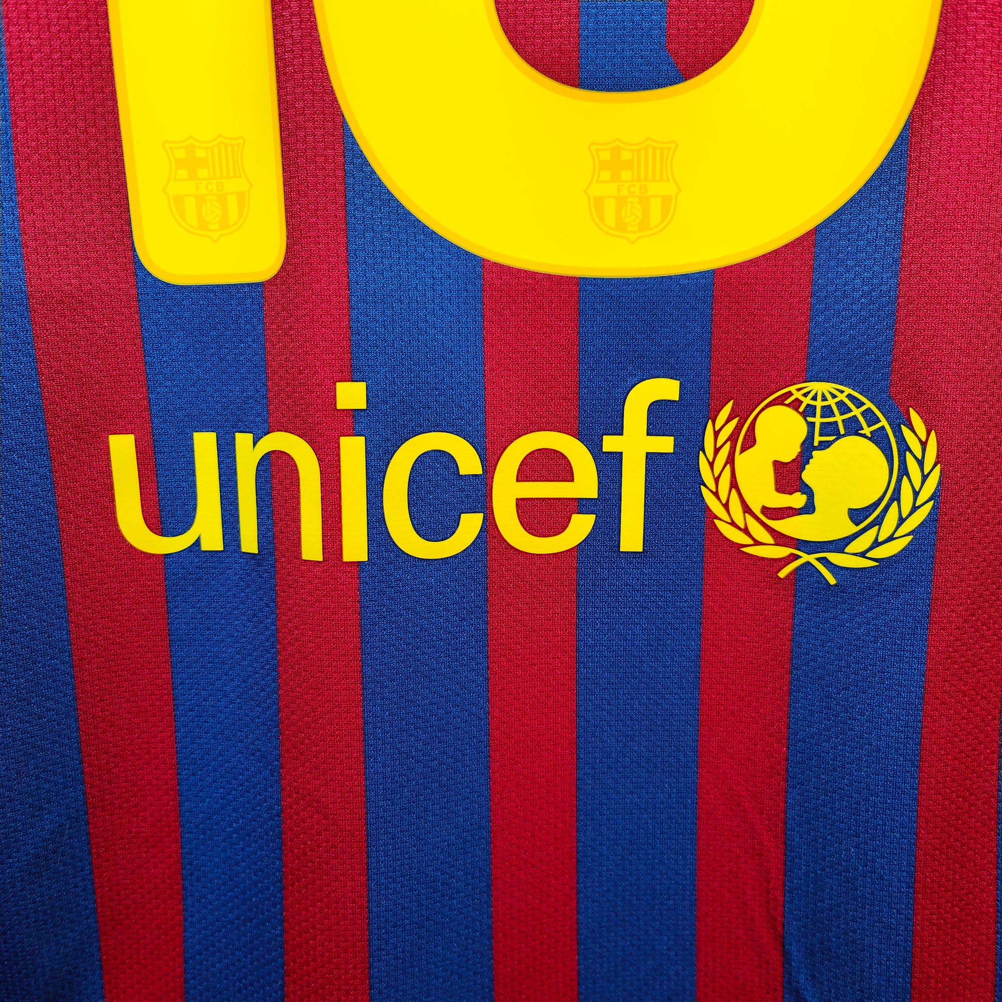 2011-12 FC Barcelona Home Shirt Messi 