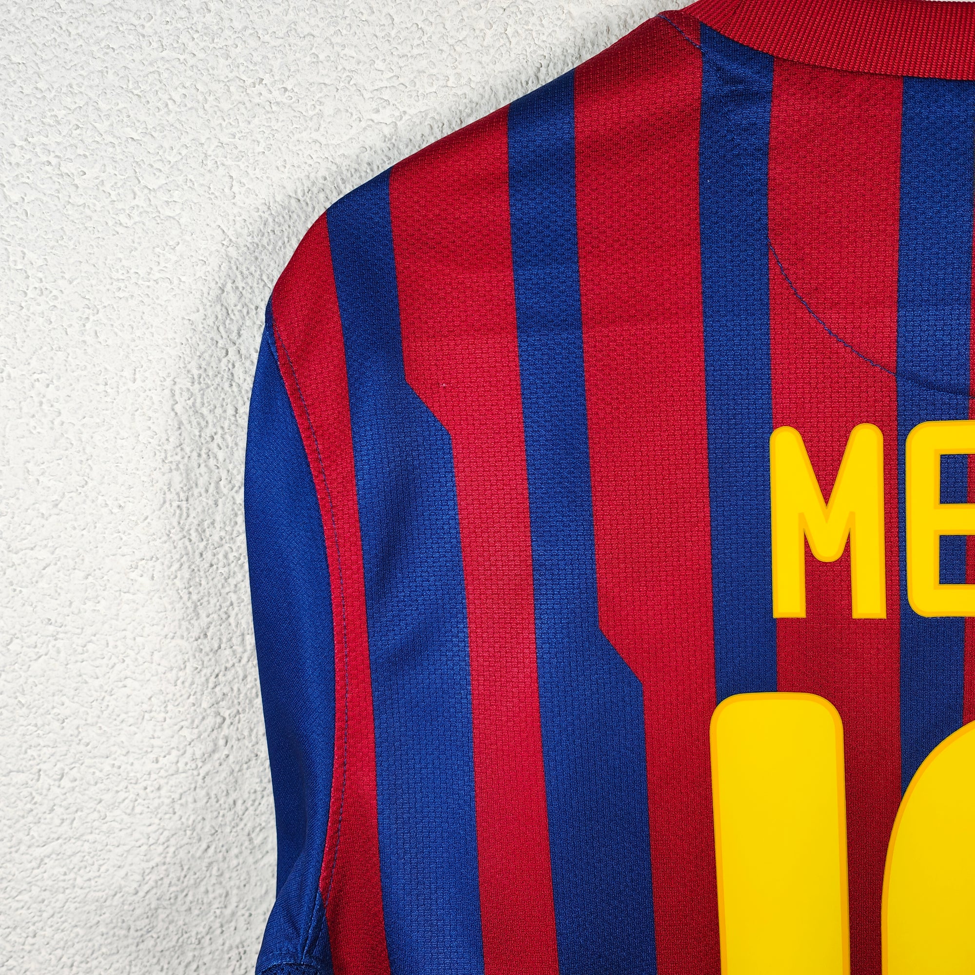 2011-12 FC Barcelona Home Shirt Messi 