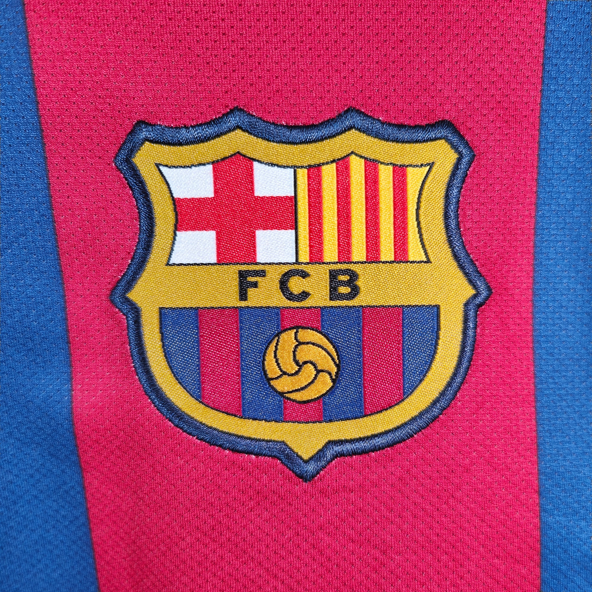 2010-11 FC Barcelona Home Shirt Messi 