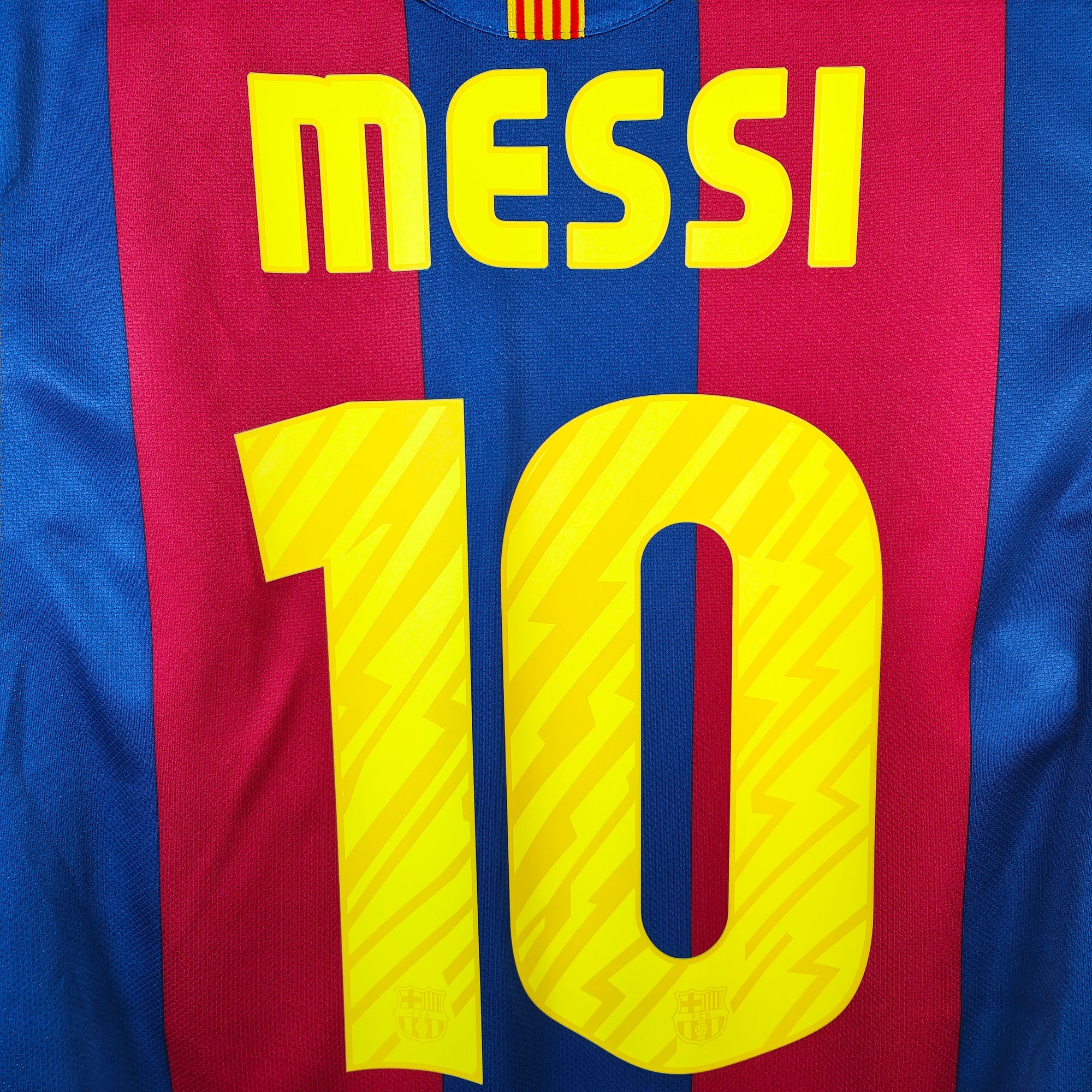 2010-11 FC Barcelona Home Shirt Messi 