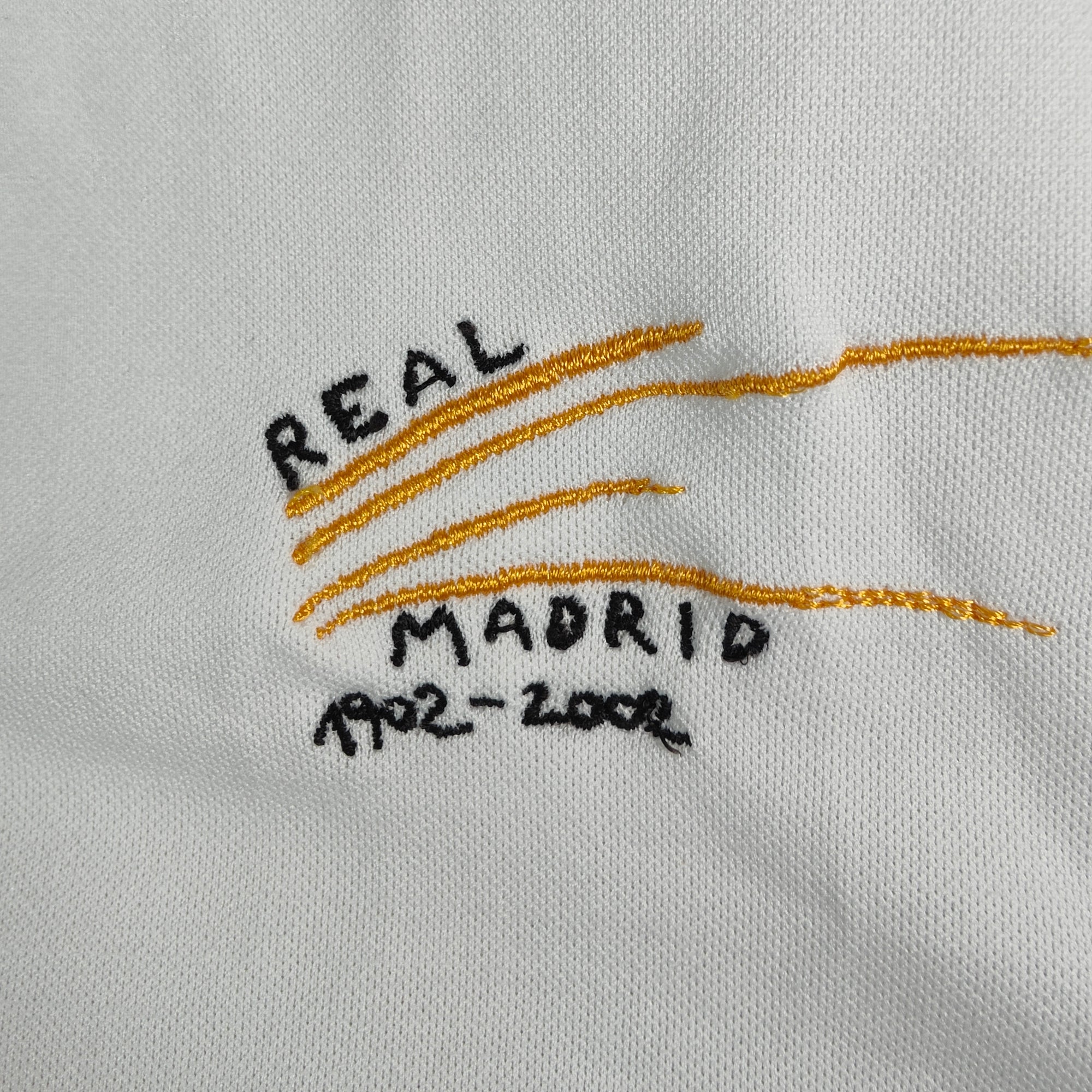 2002-03 Real Madrid Home Shirt Zidane 