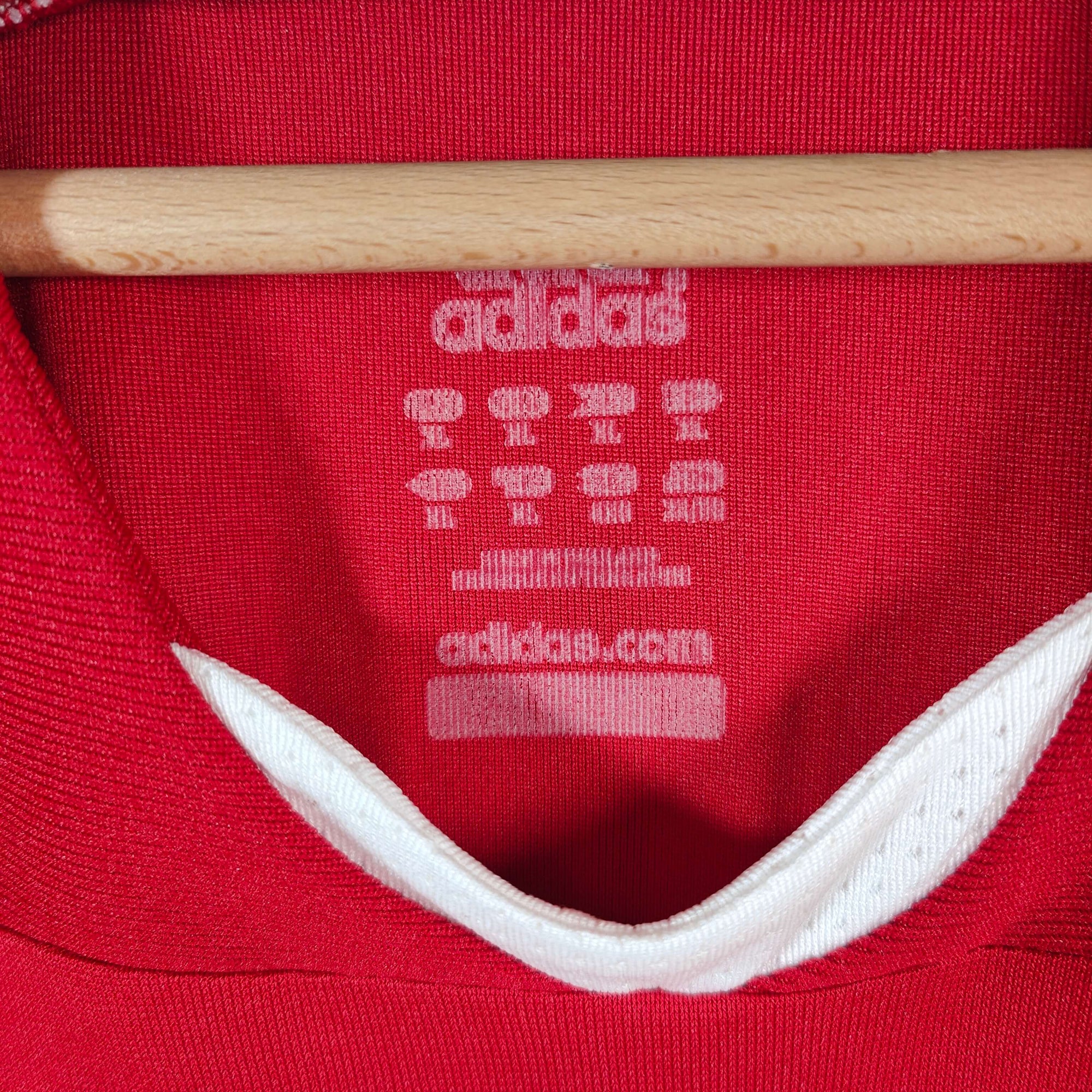 2008-09 Bayern Munich Home Shirt Toni 