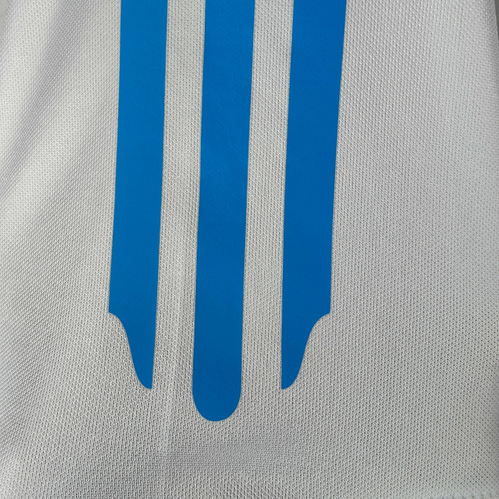 2005-06 Olympique Marseille Home Shirt Rbery 