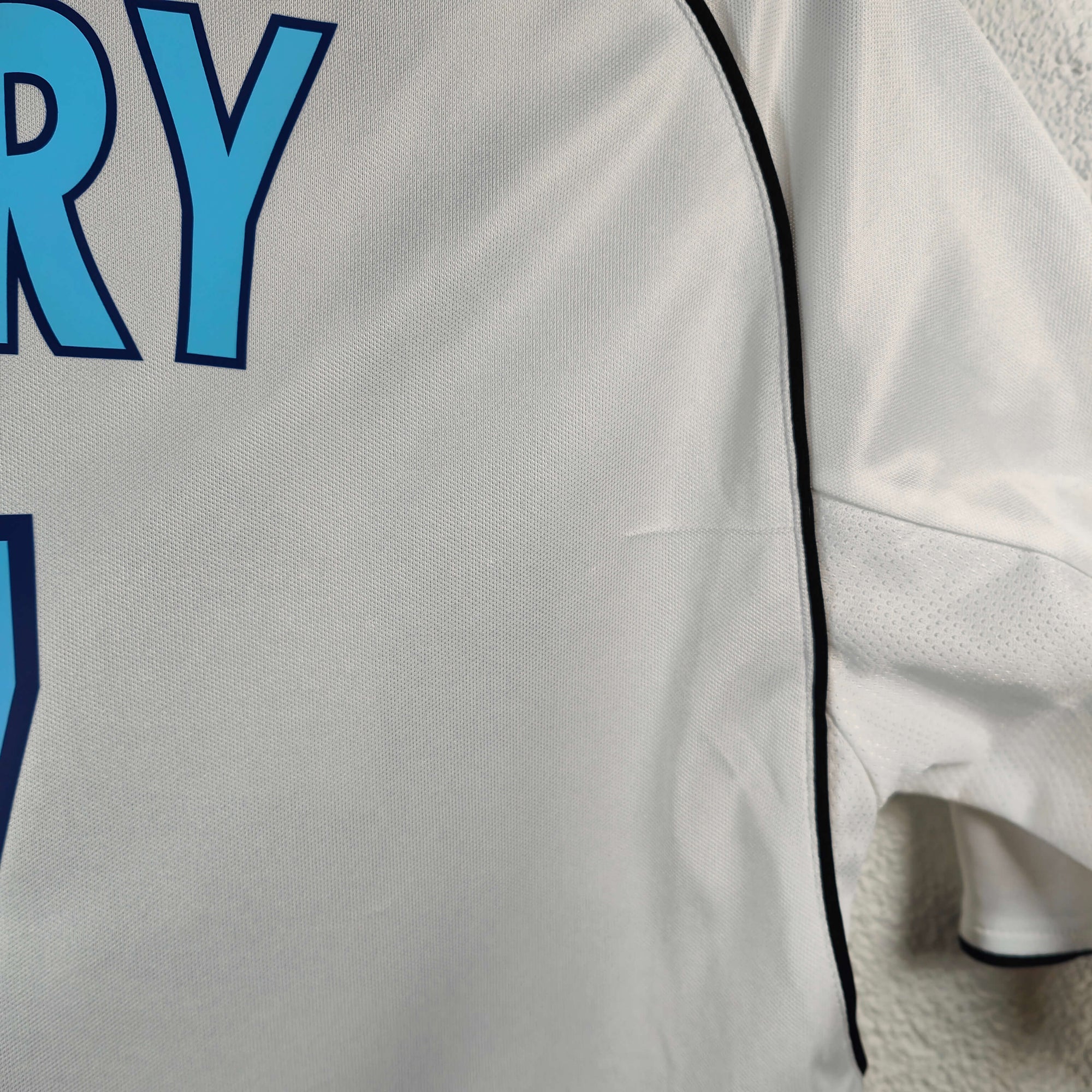 2005-06 Olympique Marseille Home Shirt Rbery 