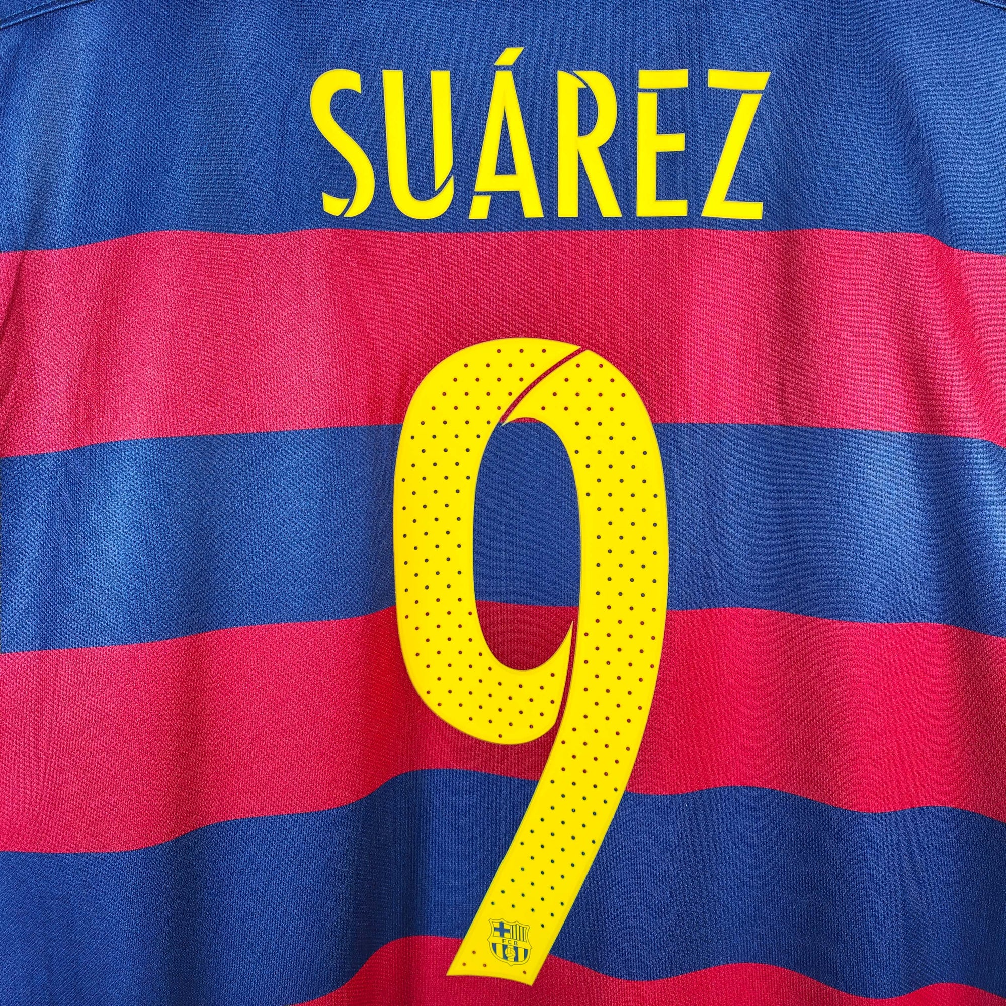 2015-16 FC Barcelona Home Shirt Suarez 