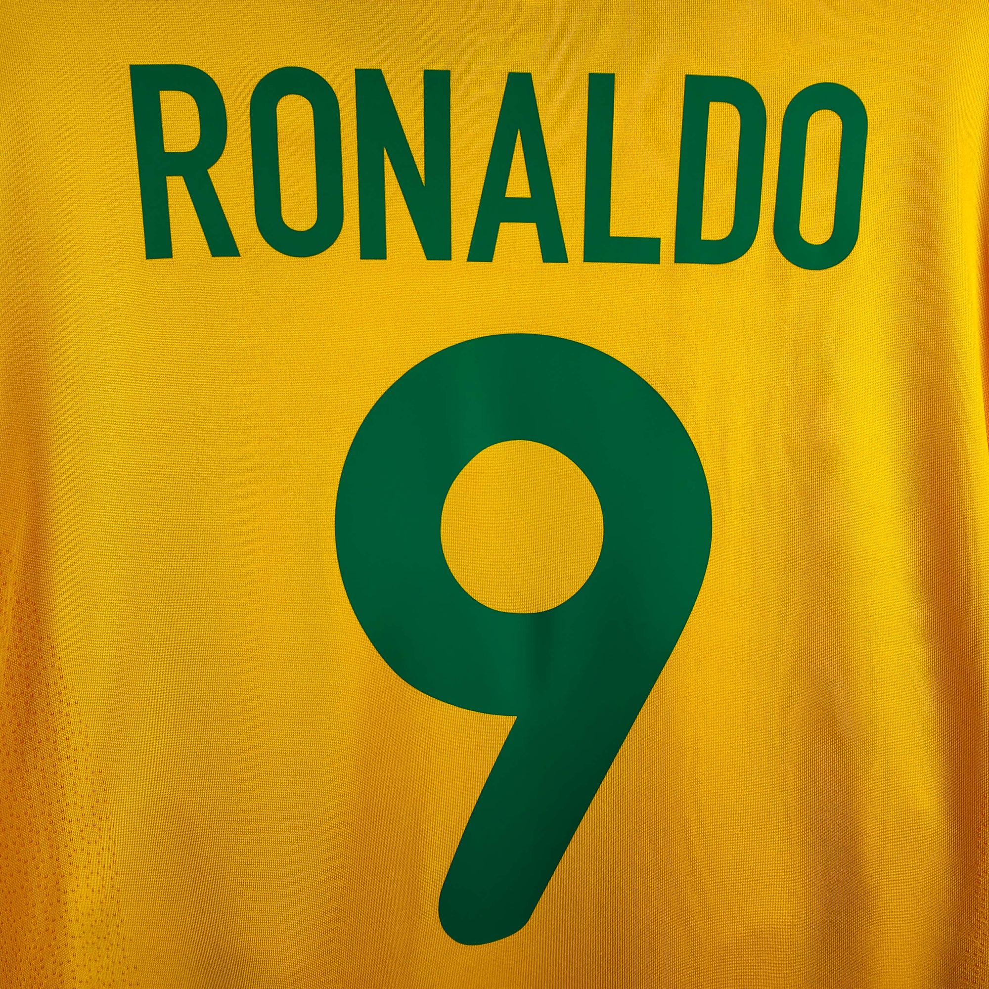 2000-02 Brazil Home Shirt Ronaldo 