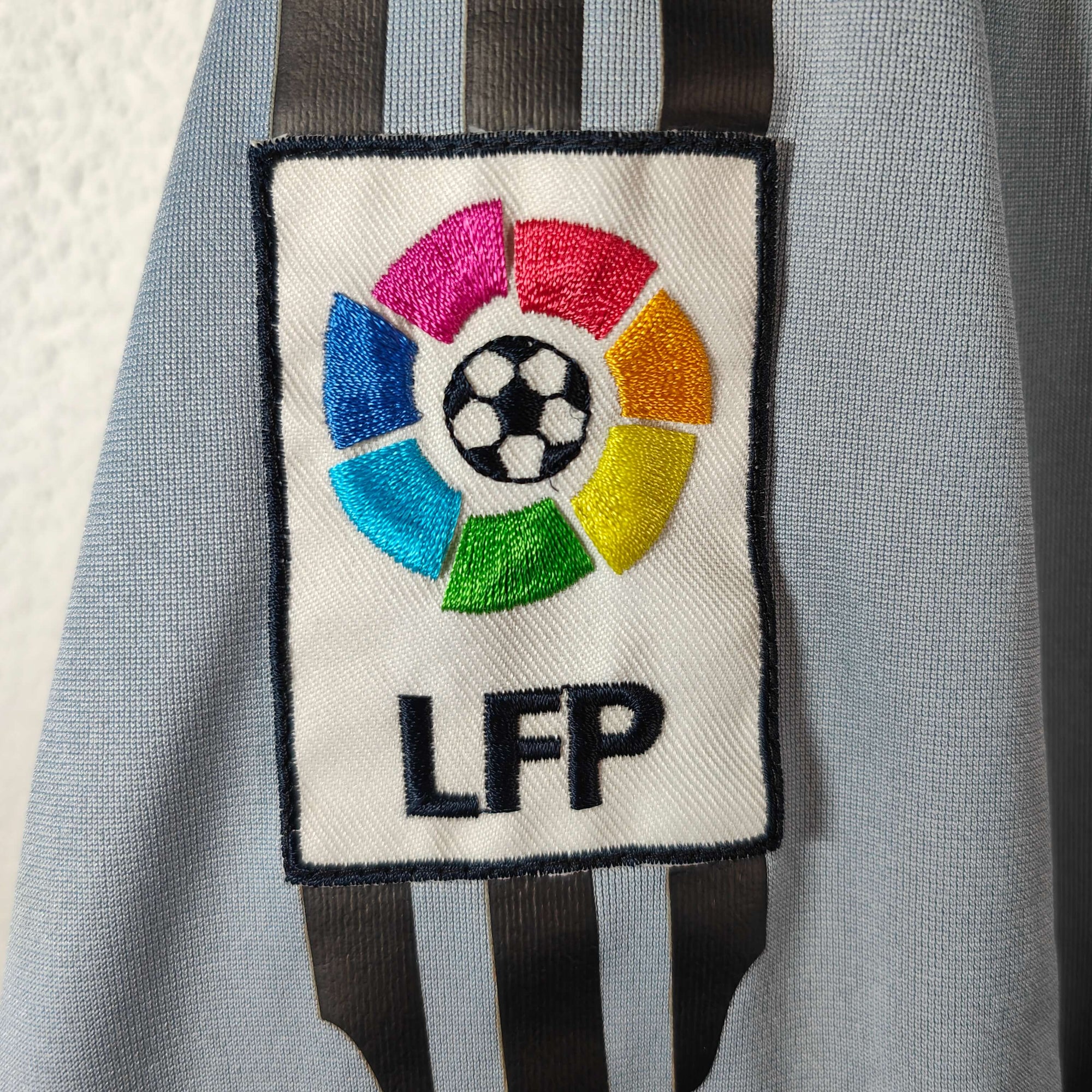 2005-06 Real Madrid Third Shirt Zidane 