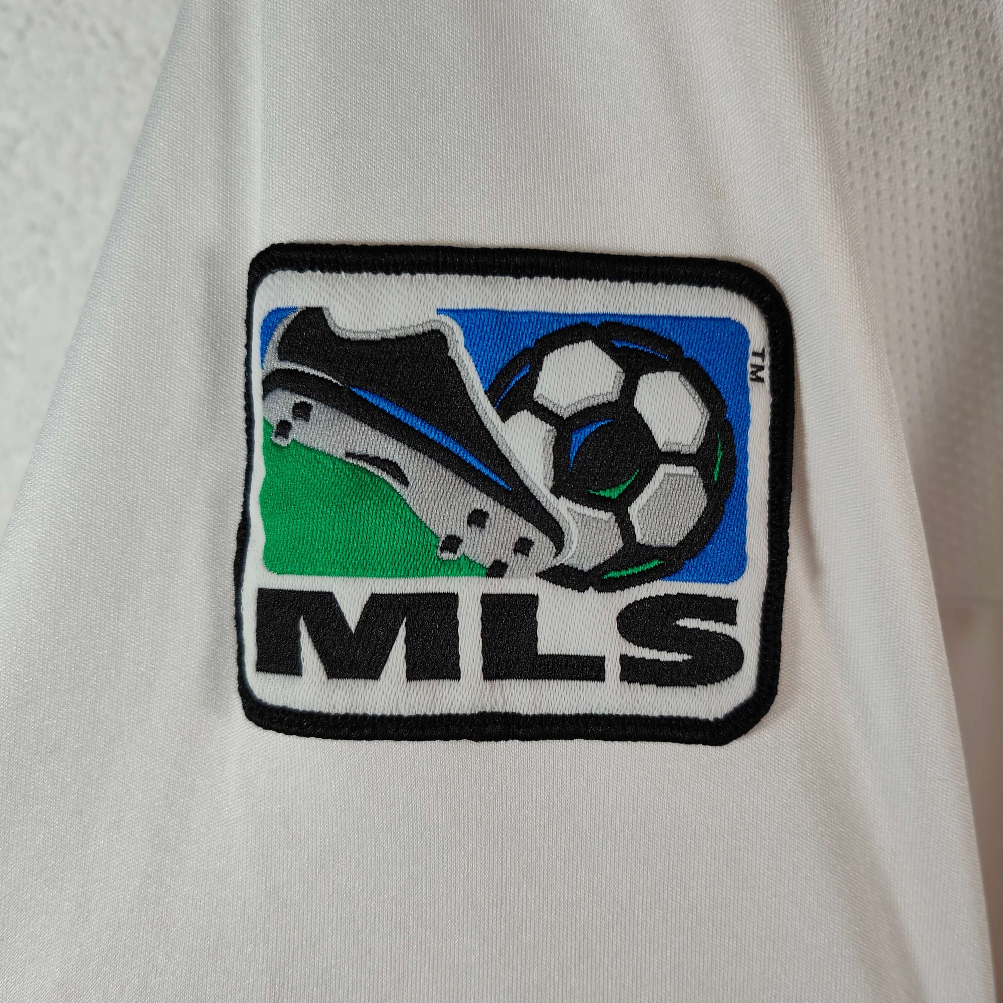 2010-11 New York Red Bulls Home Shirt Henry 