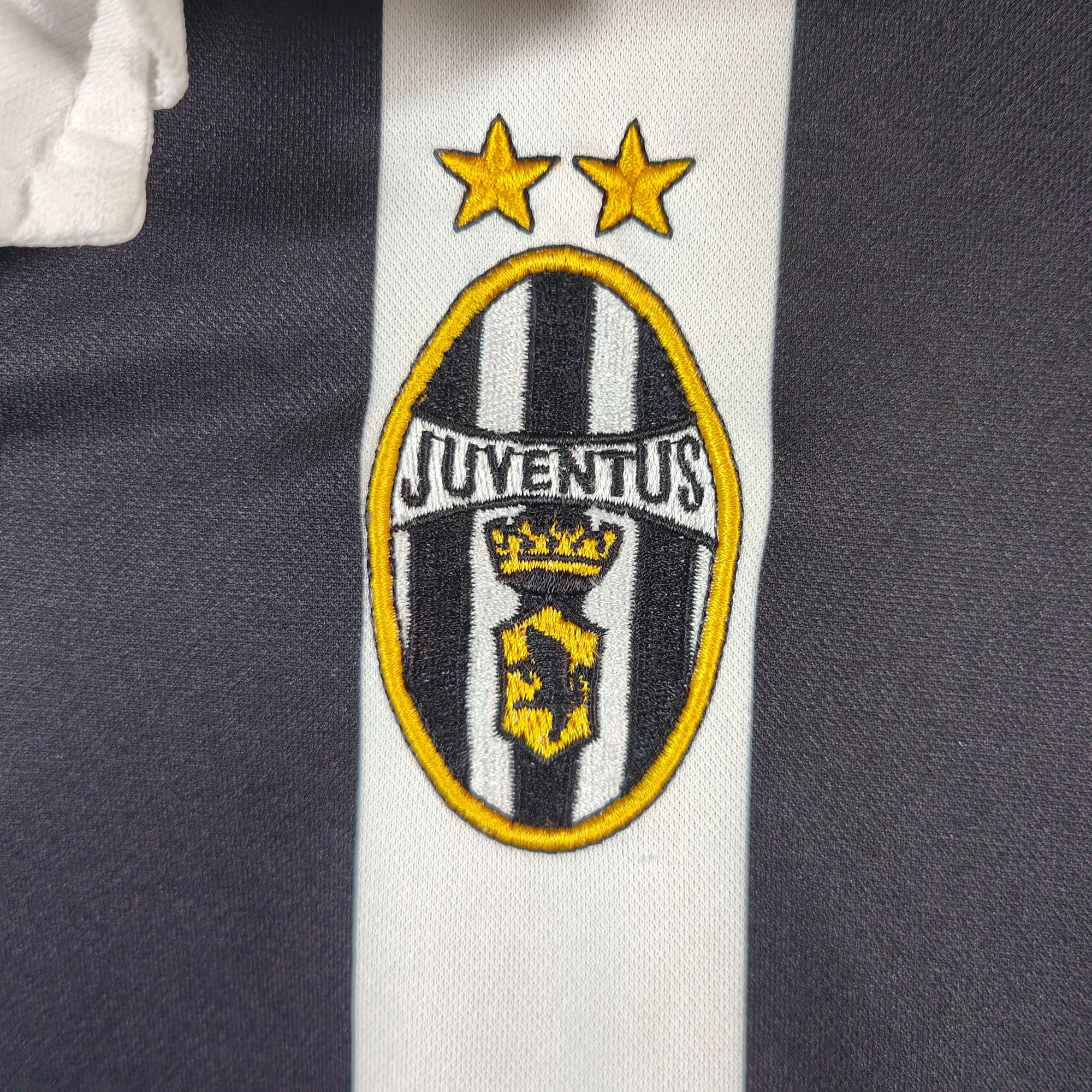 1999-00 Juventus Home Shirt Zidane 