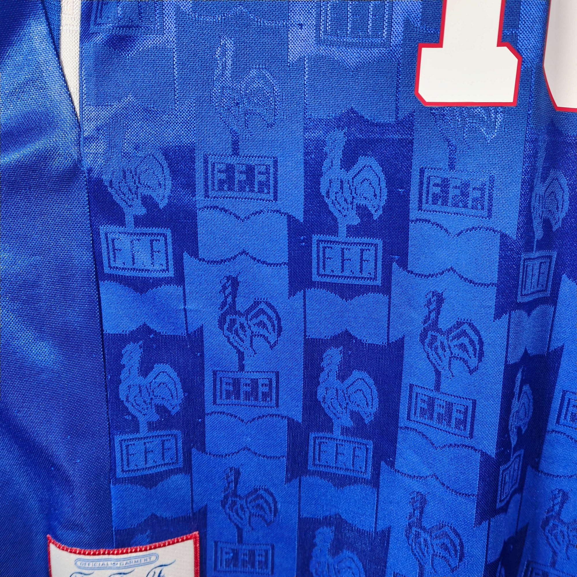 1996-98 France Home Shirt Zidane 