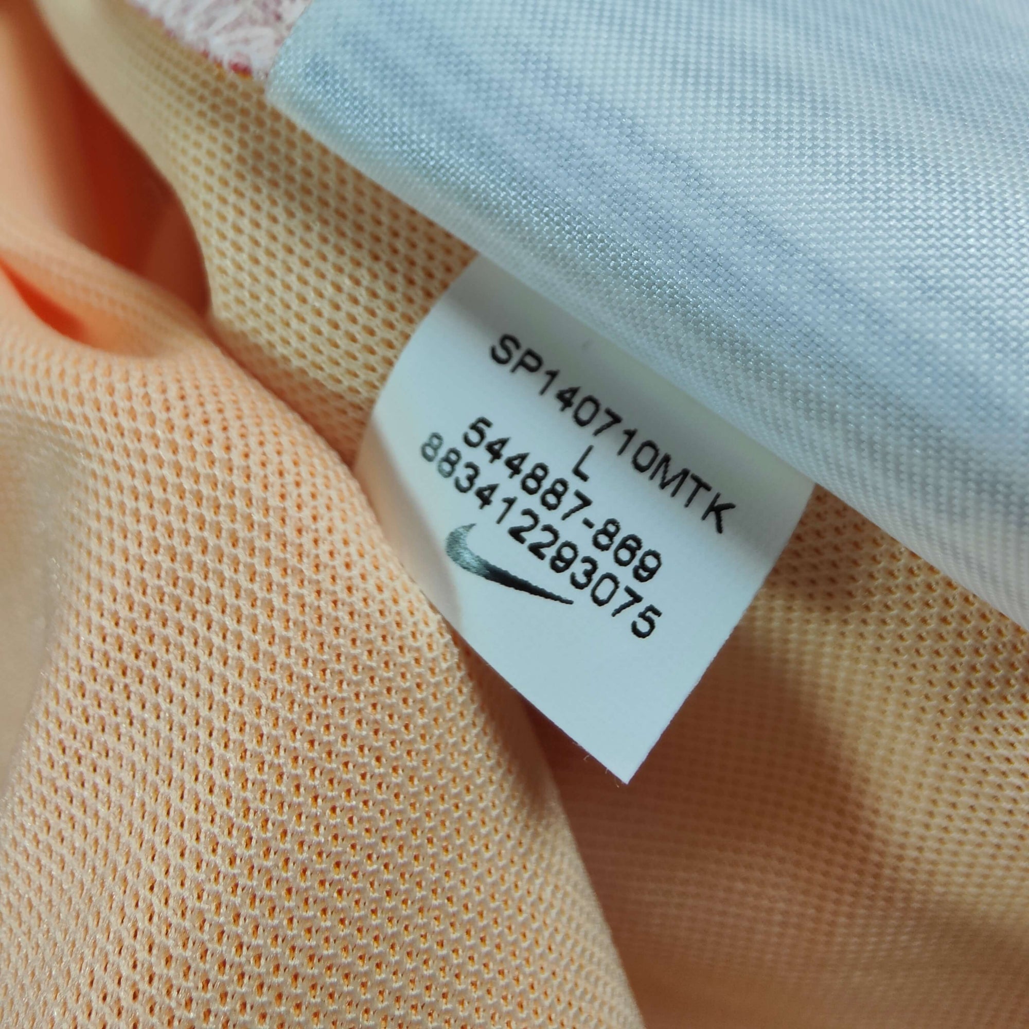 2013-14 Galatasaray Home Shirt Sneijder 