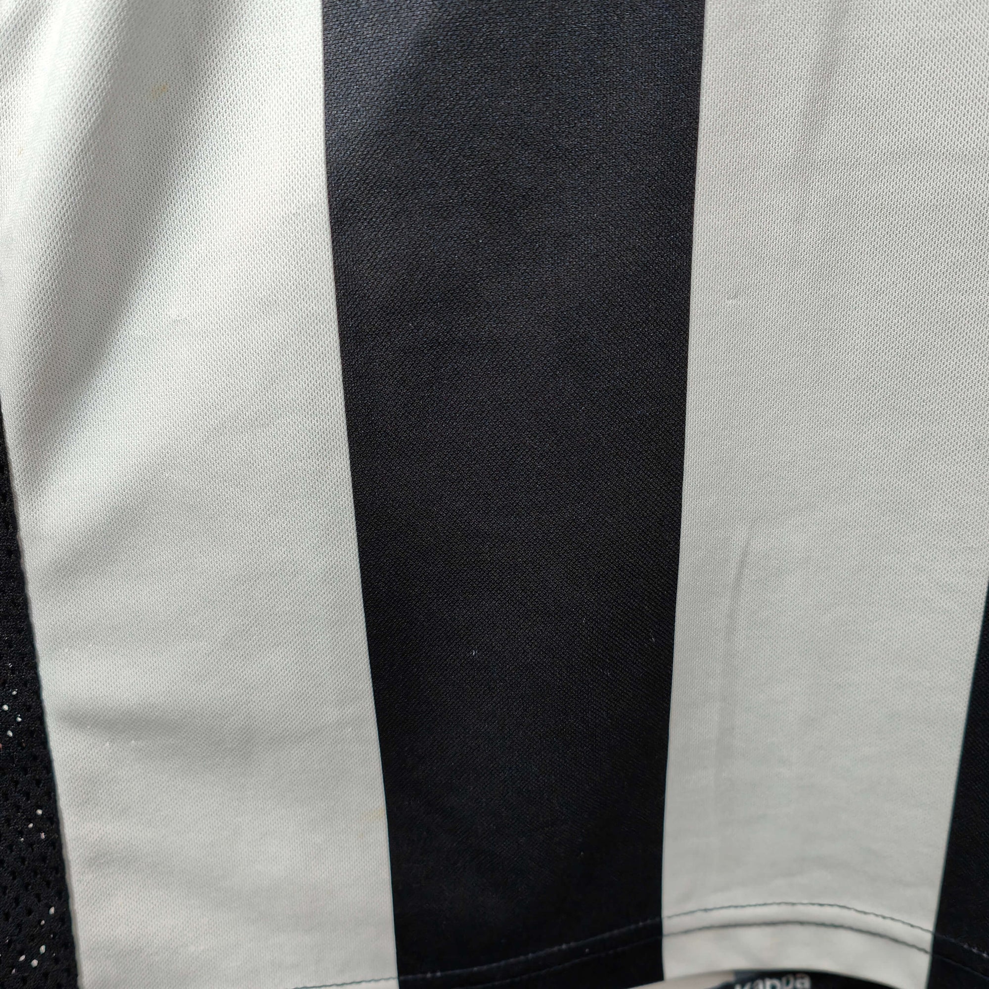 1997-98 Juventus Home Shirt Zidane 