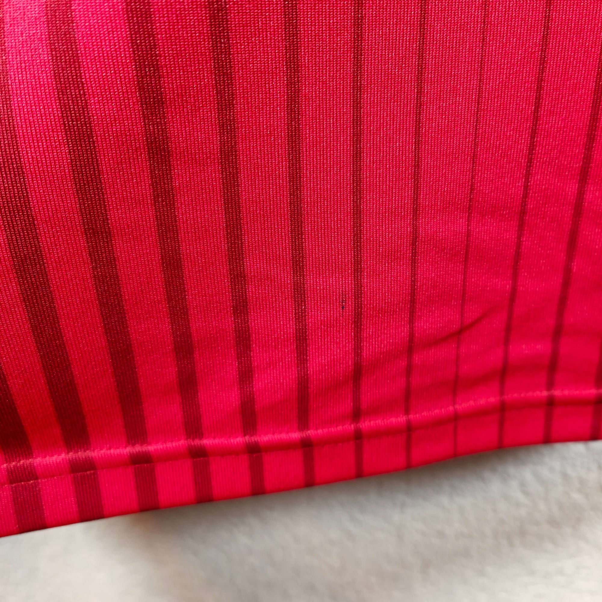 2013-15 Spain Home Shirt Iniesta 