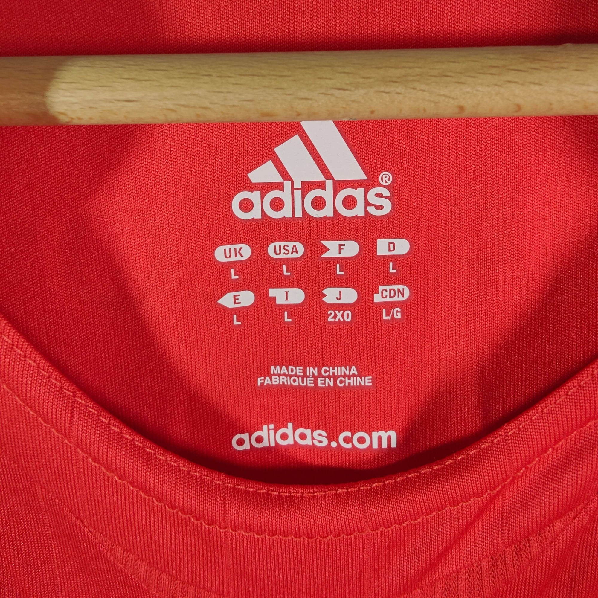 2006-07 Benfica Home Shirt Rui Costa 