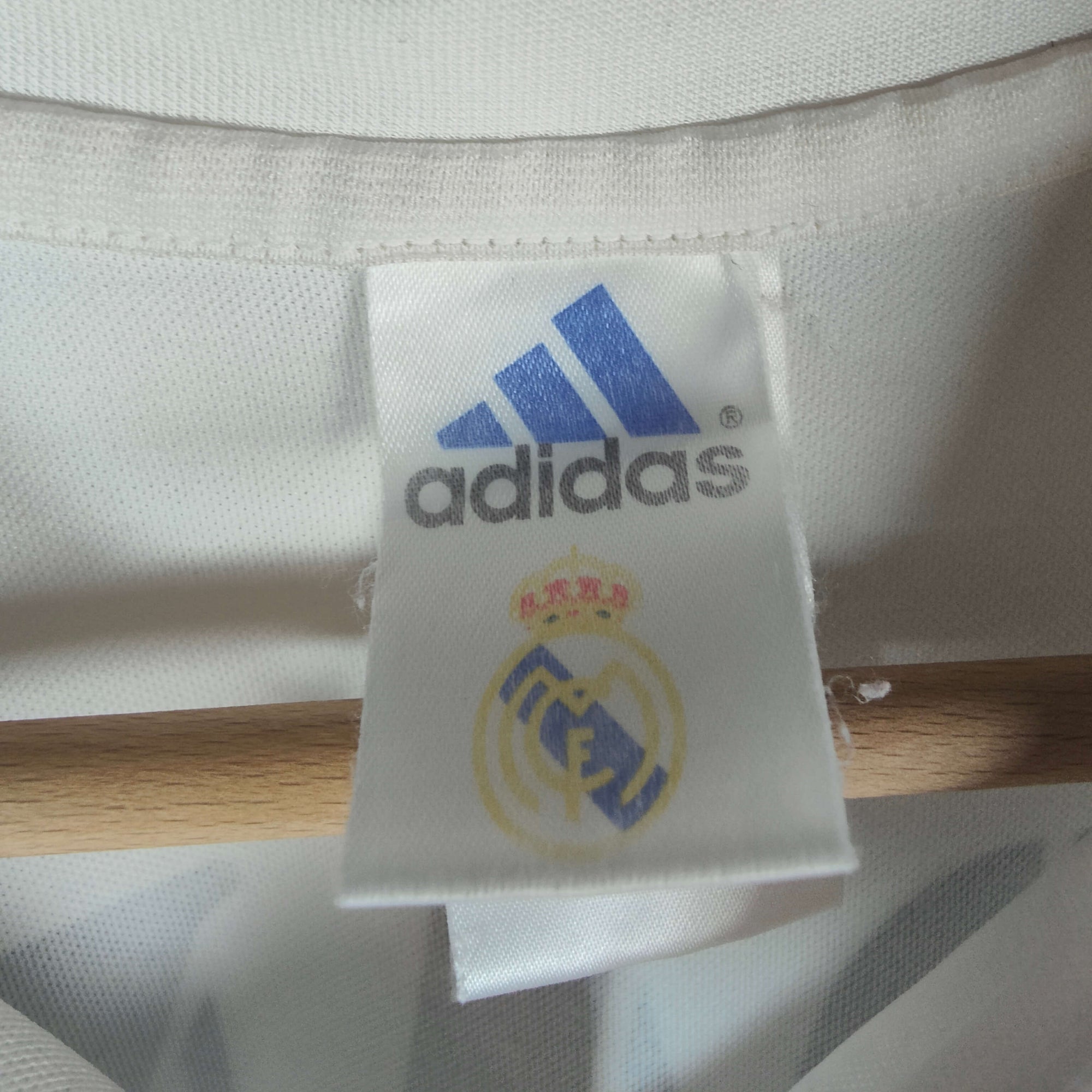 2002-03 Real Madrid Home Shirt Zidane 