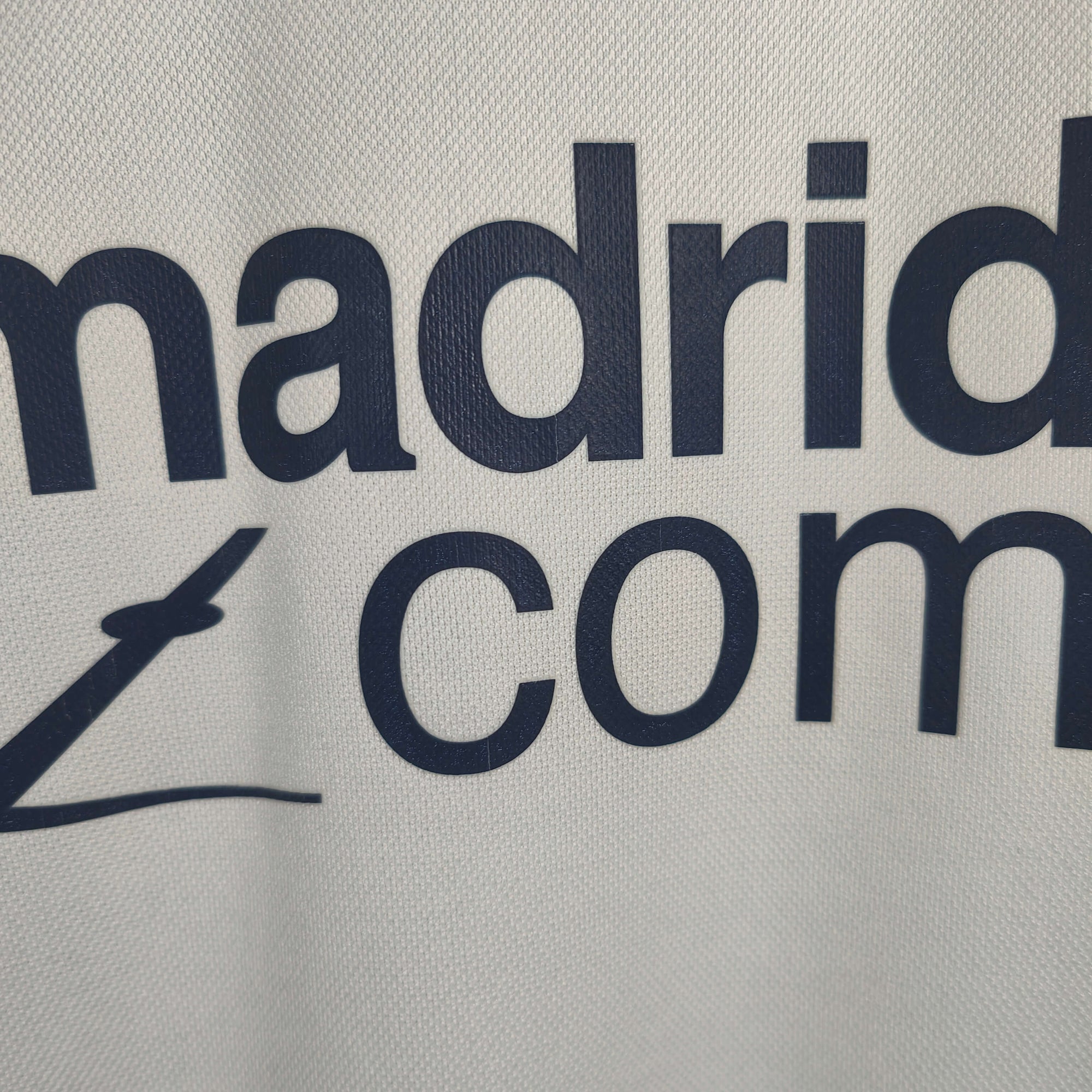 2001-02 Real Madrid Home Shirt Zidane 