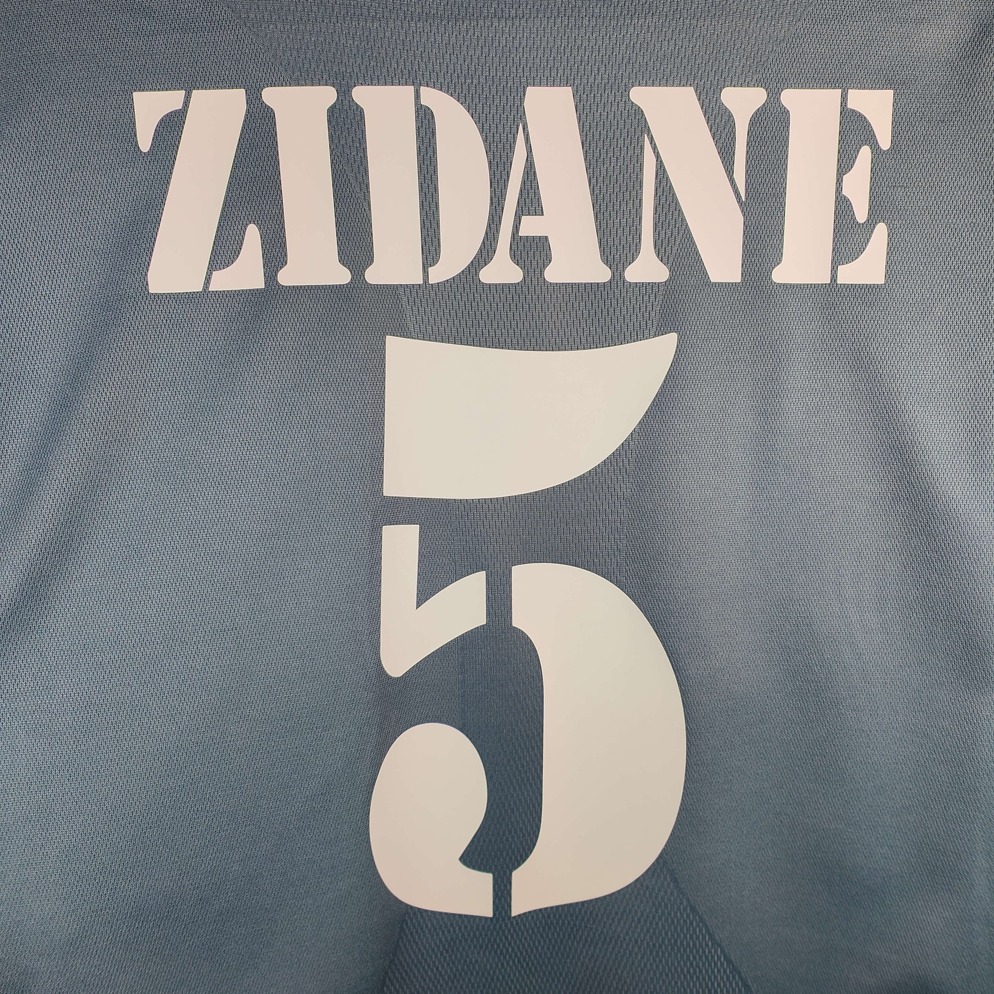 2001-02 Real Madrid Third Shirt Zidane 