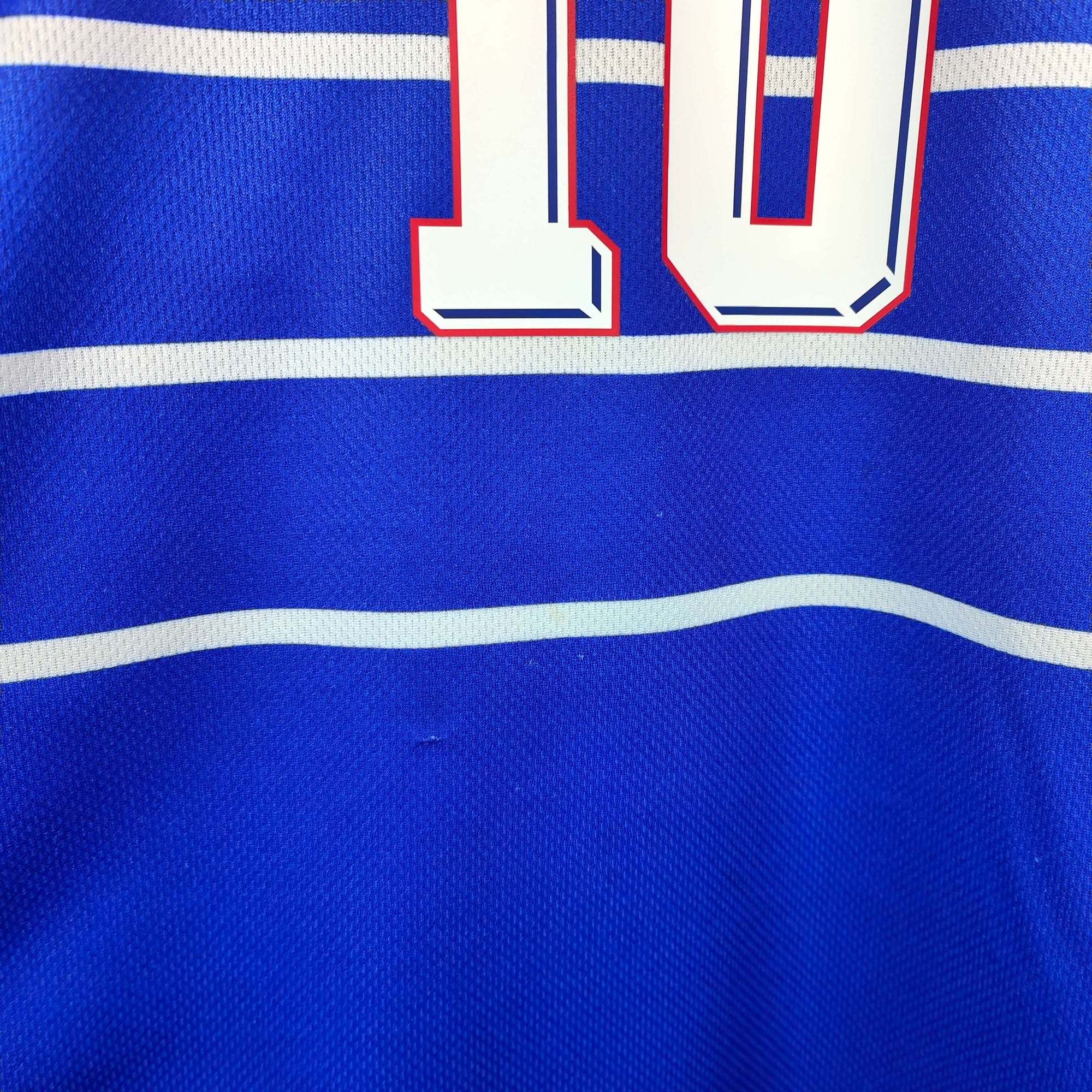 1998-00 France Home Shirt Zidane 